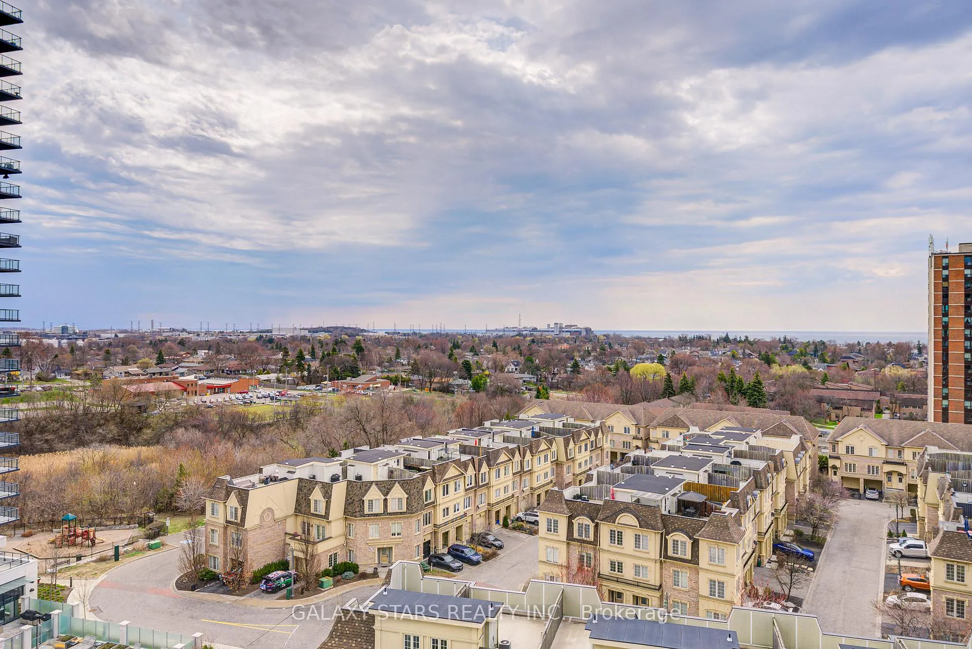 Photo 40 of Unit 1012, 1235 Bayly Street, Pickering, Bay Ridges — HOMEH