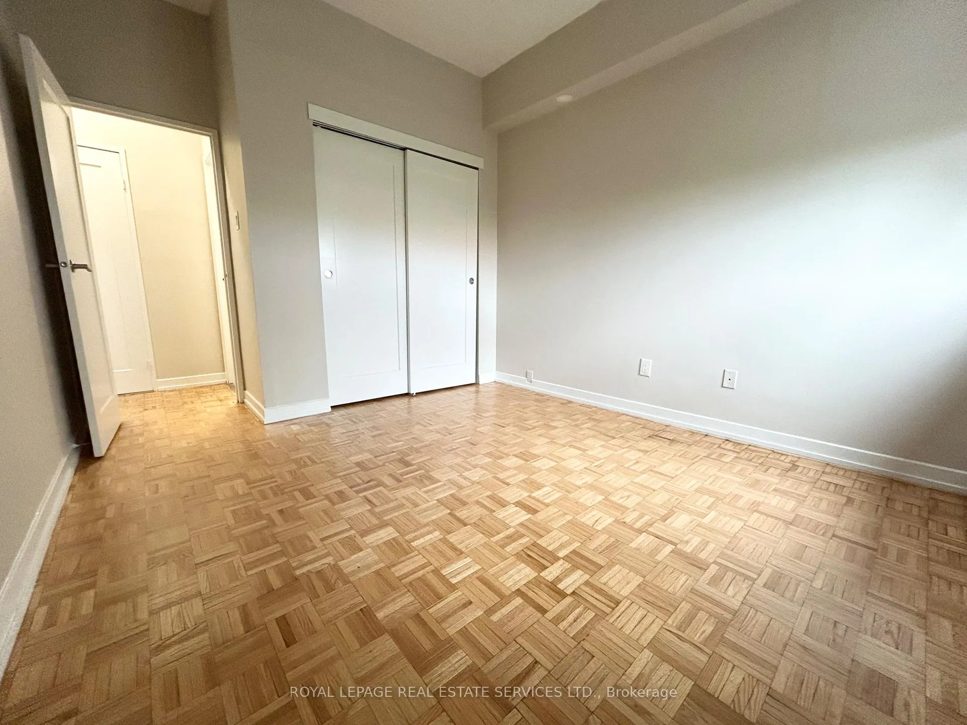 Photo 12 of Unit 1101, 16 Cedarwoods Crescent, Kitchener — HOMEH