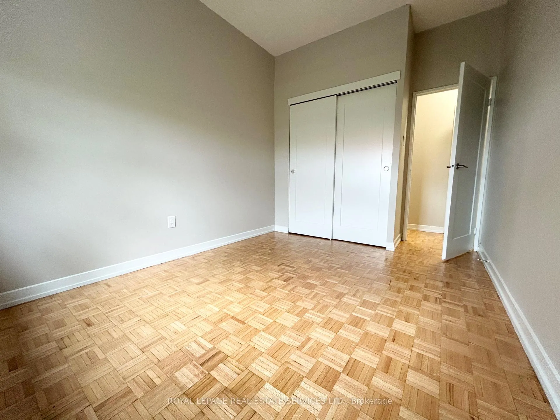 Photo 15 of Unit 1101, 16 Cedarwoods Crescent, Kitchener — HOMEH