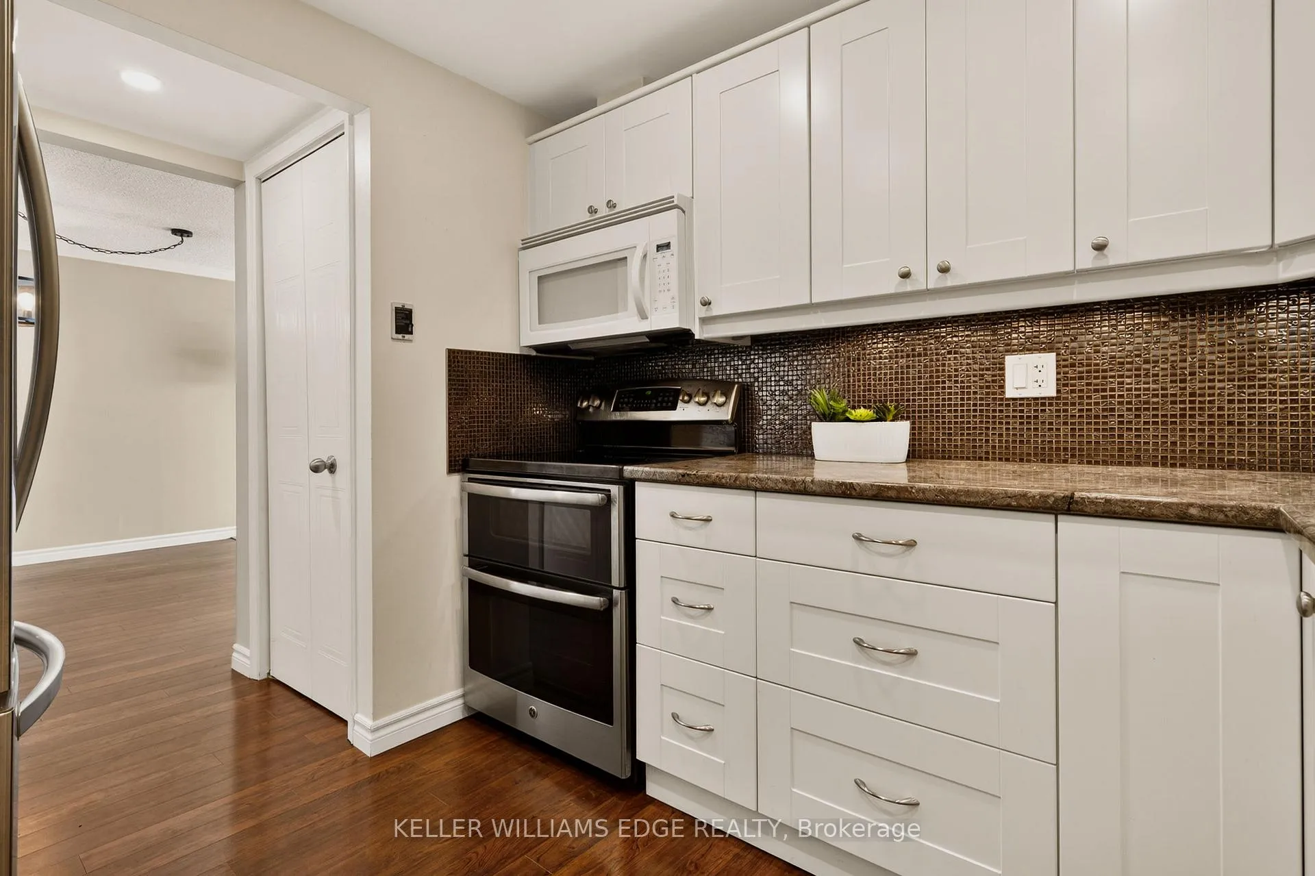 Photo 18 of Unit 510, 1225 North Shore Boulevard E, Burlington, Brant — HOMEH