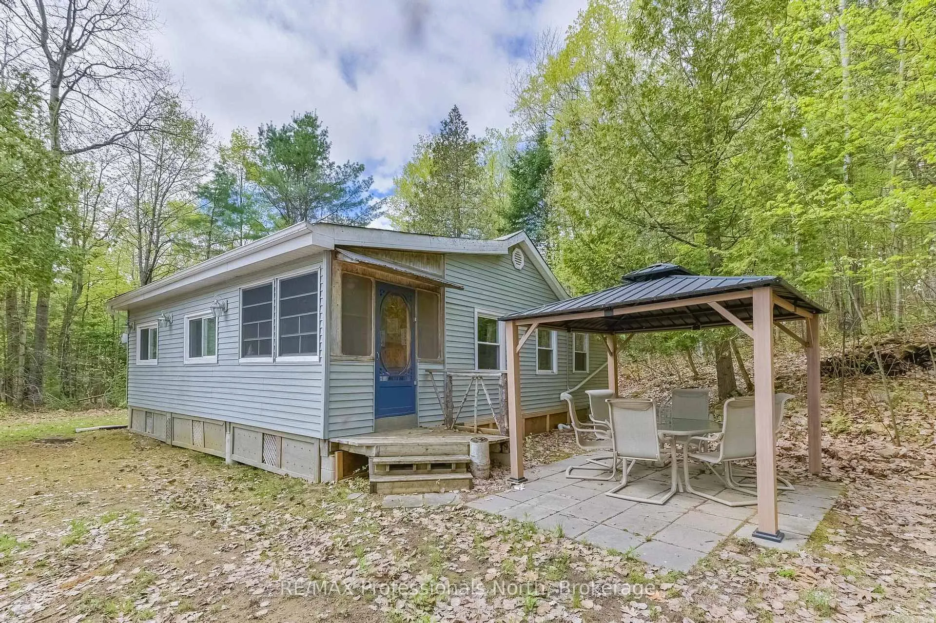 Photo 4 of 1755 North Shore Road, Algonquin Highlands, Stanhope — HOMEH