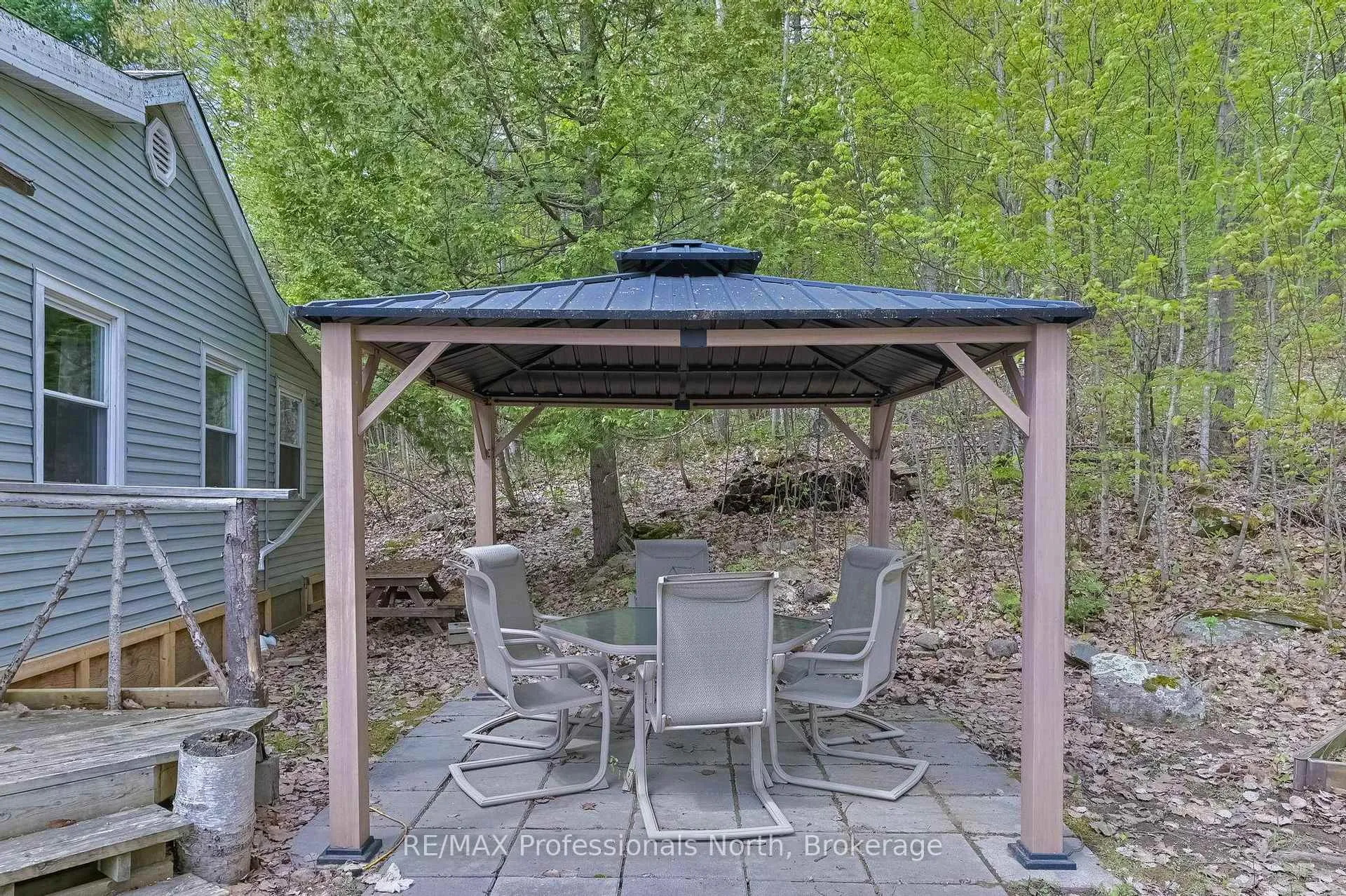 Photo 5 of 1755 North Shore Road, Algonquin Highlands, Stanhope — HOMEH