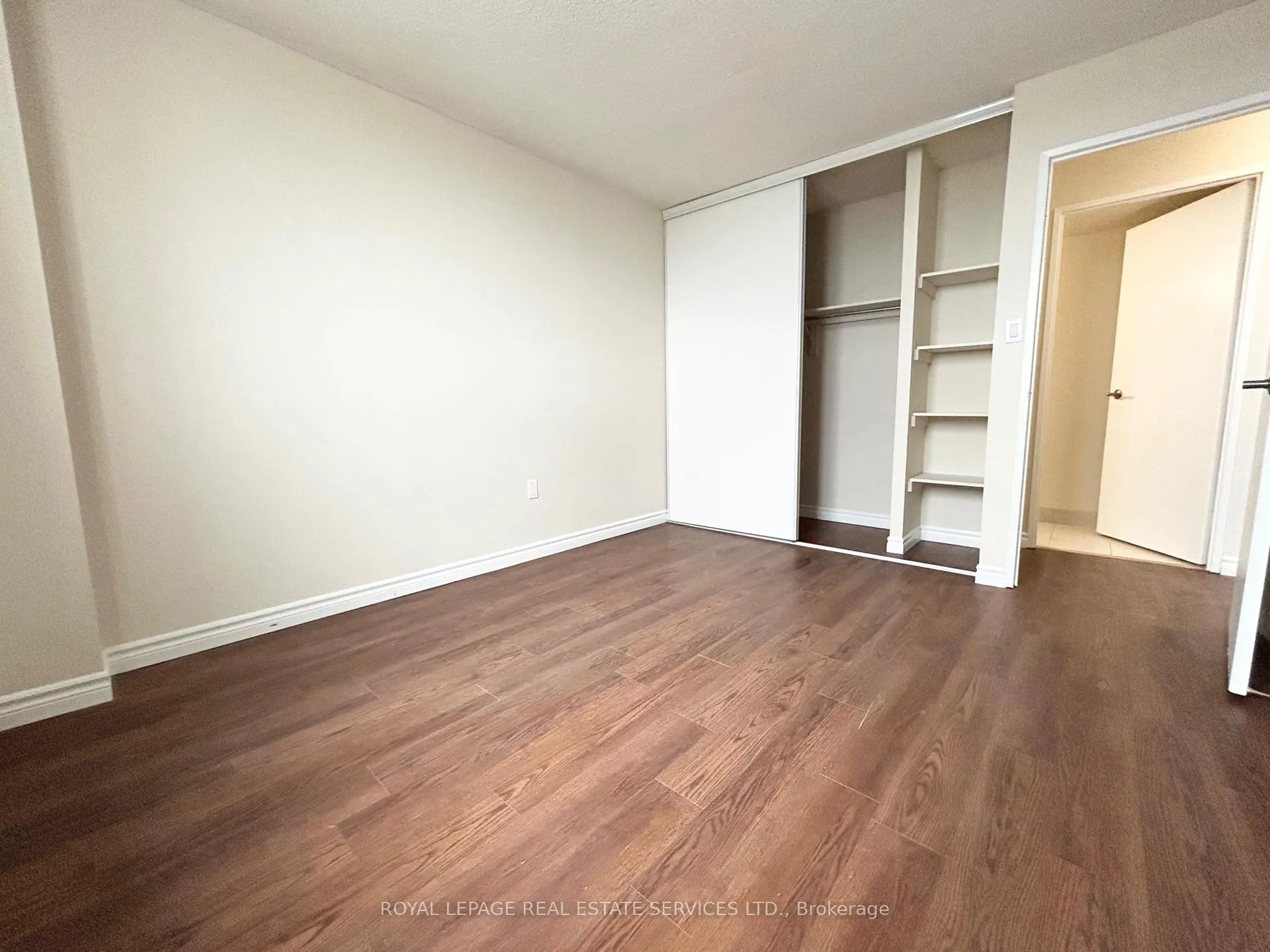 Photo 13 of Unit 1812, 1 Cedarwoods Crescent, Kitchener — HOMEH