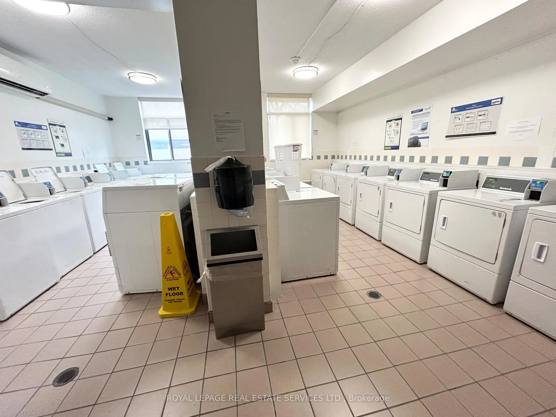 Photo 19 of Unit 1812, 1 Cedarwoods Crescent, Kitchener — HOMEH