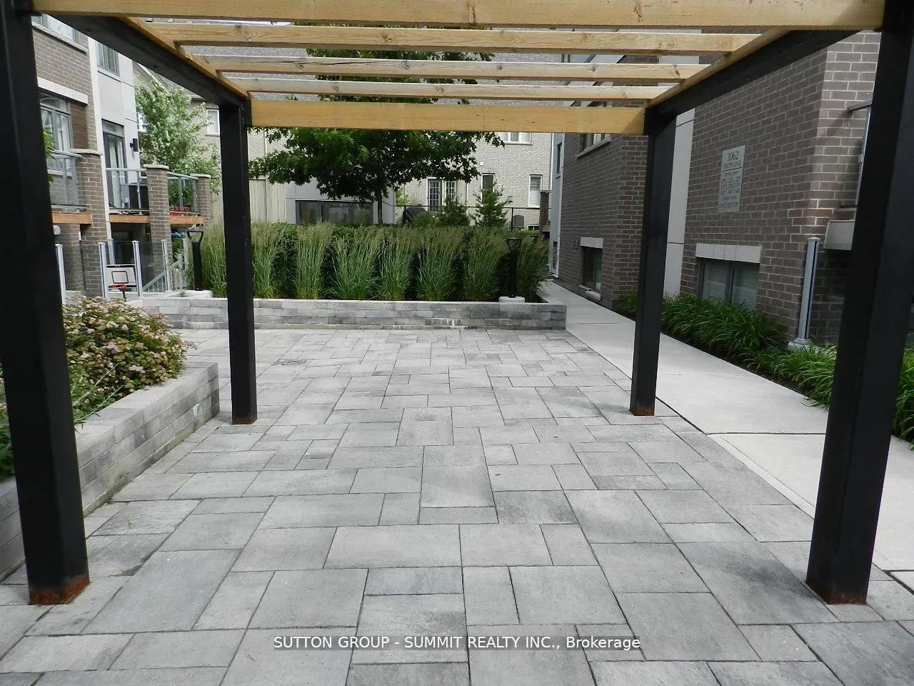 Photo 4 of Unit 344, 3066 Sixth Line, Oakville, Glenorchy — HOMEH
