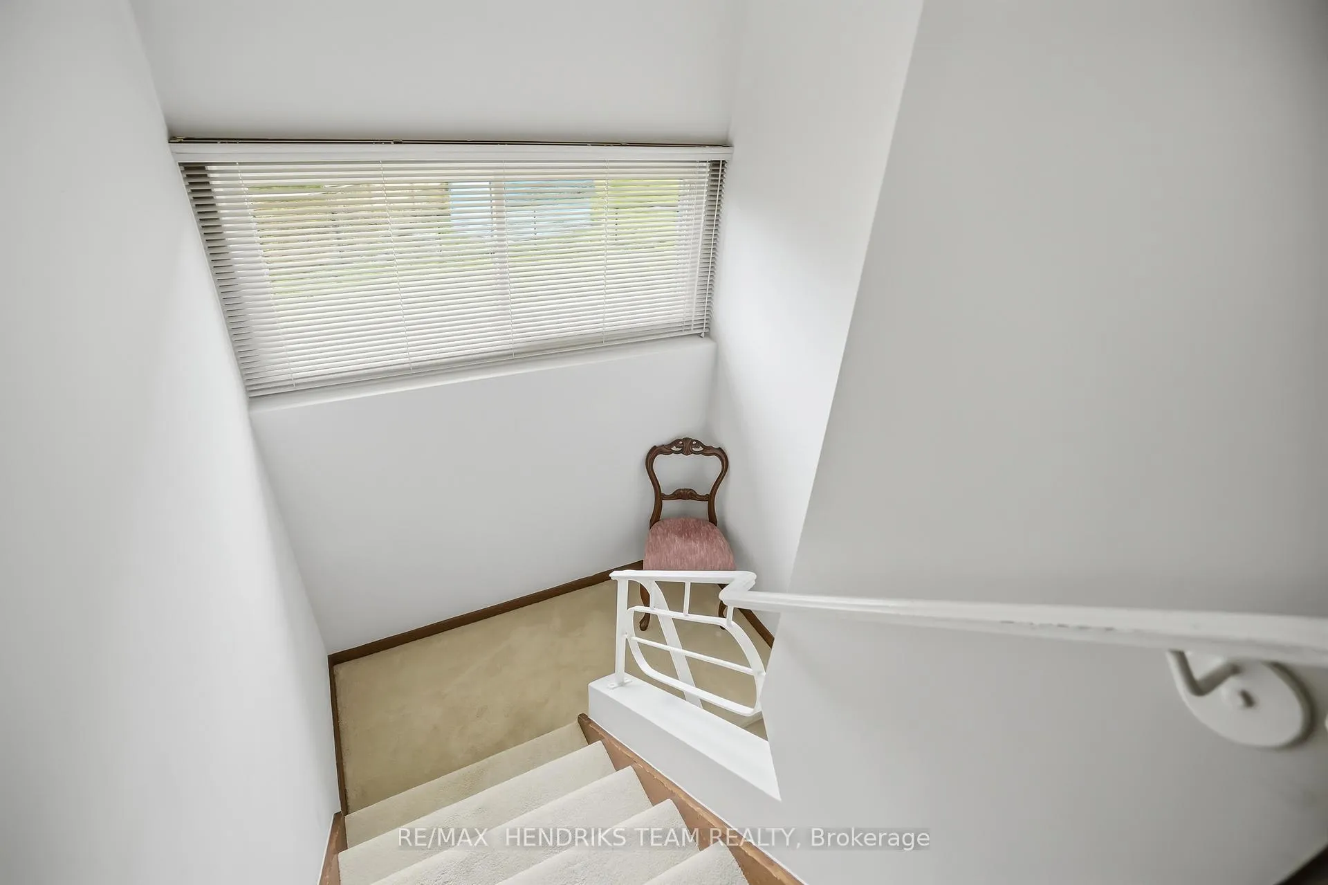 Photo 18 of 17 Jasmin Crescent, St. Catharines, Glendale/Glenridge — HOMEH