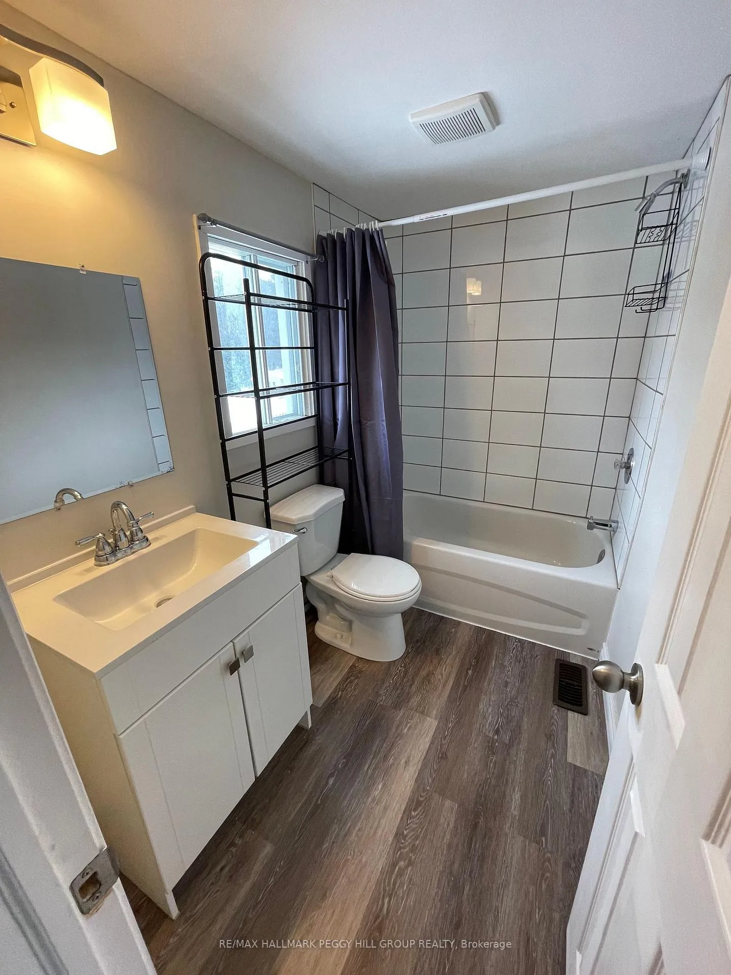 Photo 10 of 126 Robert Street E, Penetanguishene — HOMEH