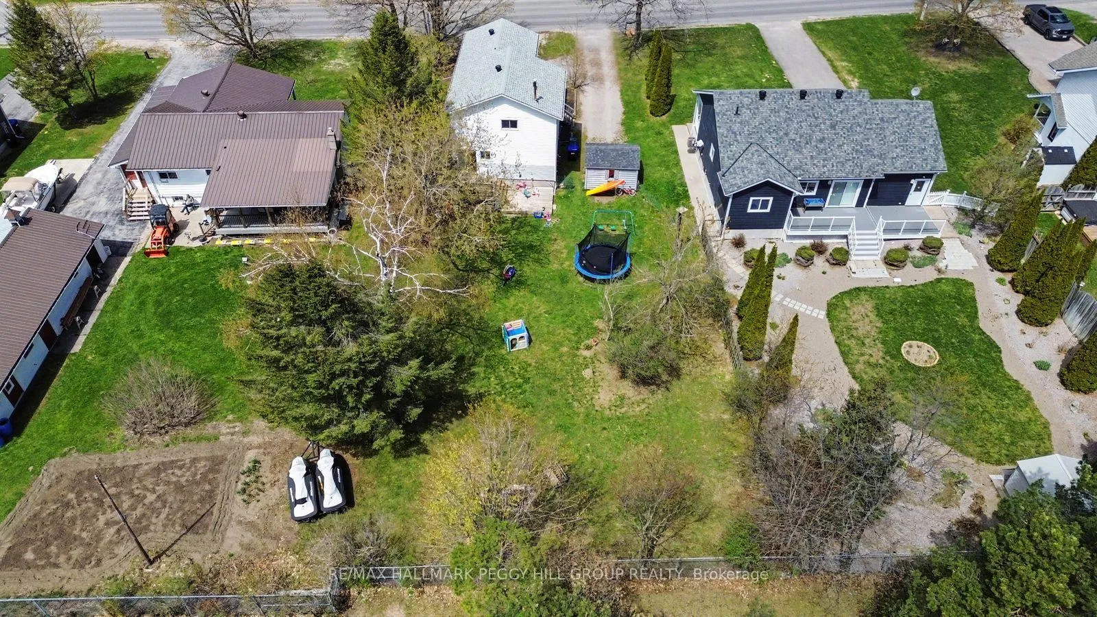 Photo 16 of 126 Robert Street E, Penetanguishene — HOMEH