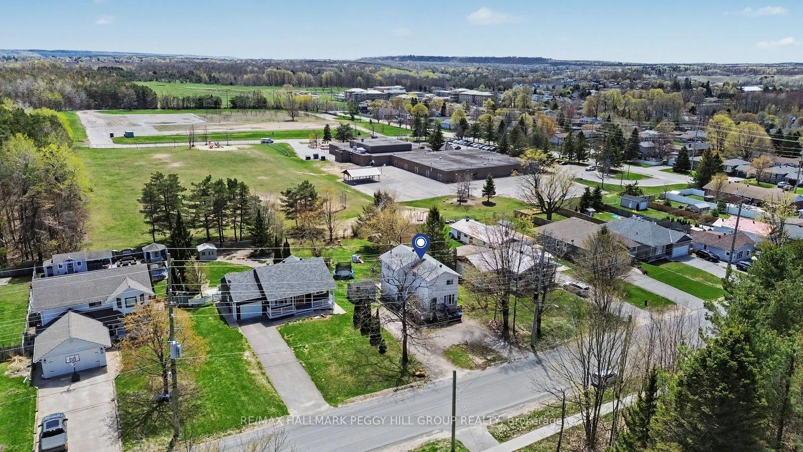 Photo 17 of 126 Robert Street E, Penetanguishene — HOMEH