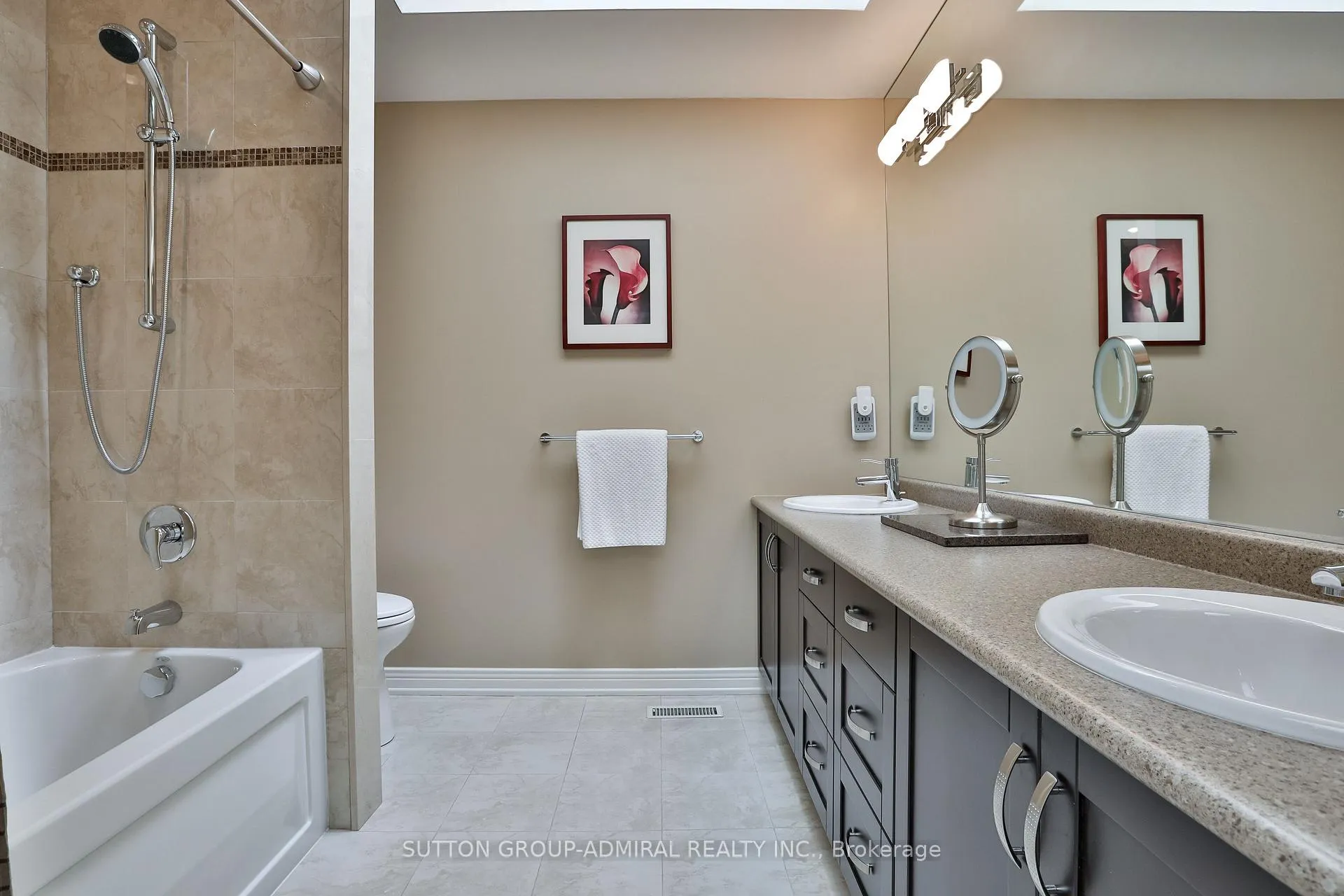 Photo 35 of 135 Heatherton Way, Vaughan, Crestwood-Springfarm-Yorkhill — HOMEH