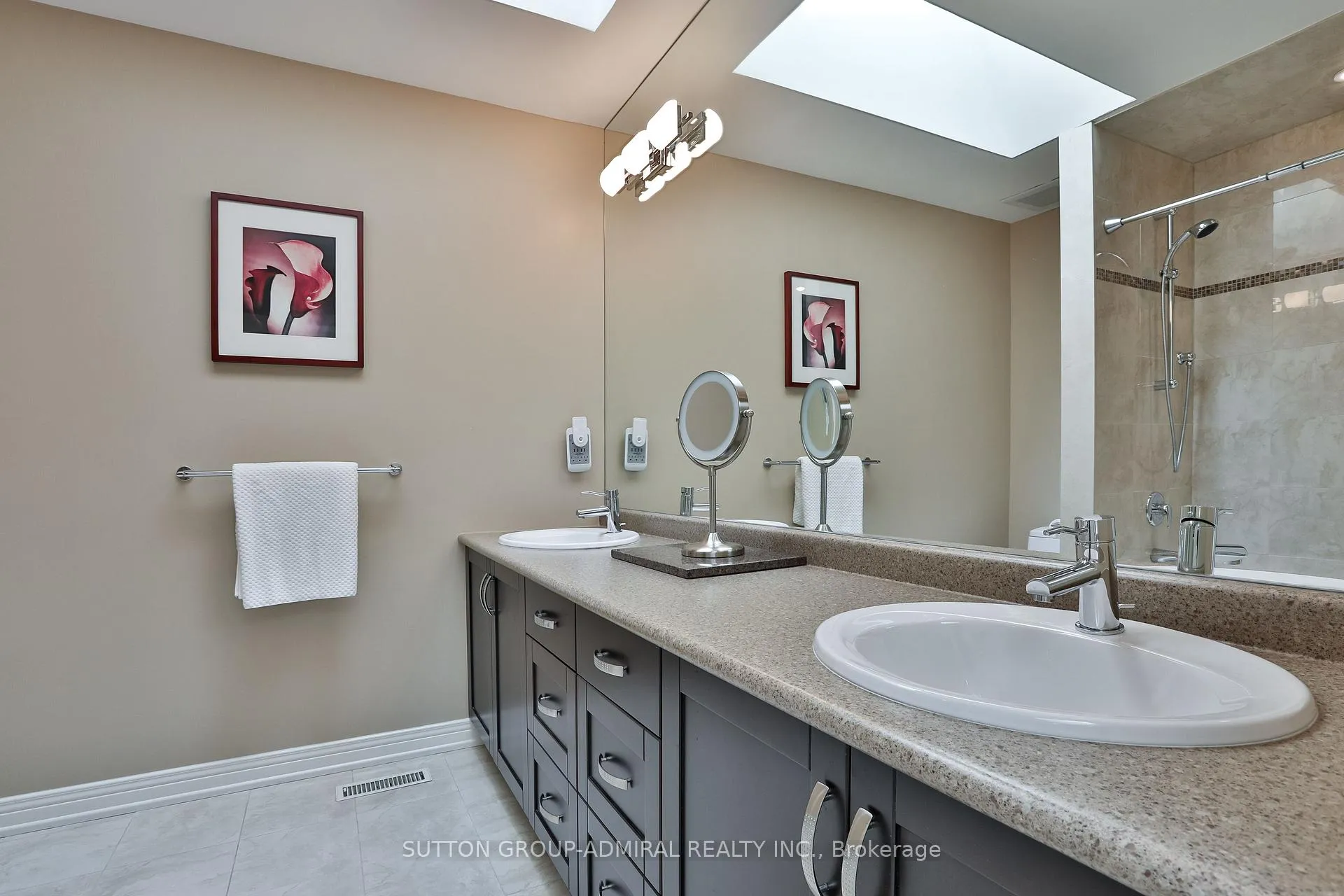 Photo 36 of 135 Heatherton Way, Vaughan, Crestwood-Springfarm-Yorkhill — HOMEH