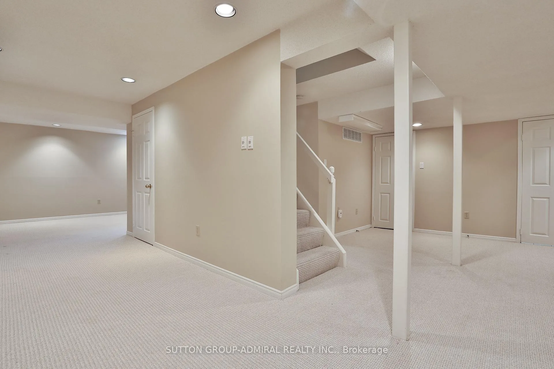 Photo 39 of 135 Heatherton Way, Vaughan, Crestwood-Springfarm-Yorkhill — HOMEH