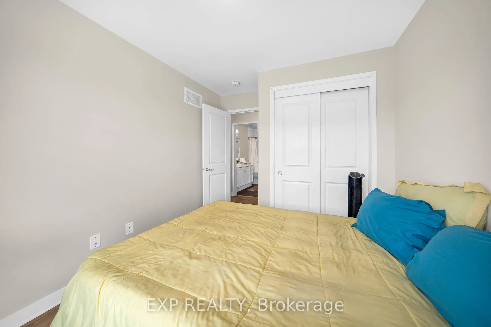 Photo 18 of 162 Visor Private, Ottawa, Kanata - Emerald Meadows/Trailwest — HOMEH