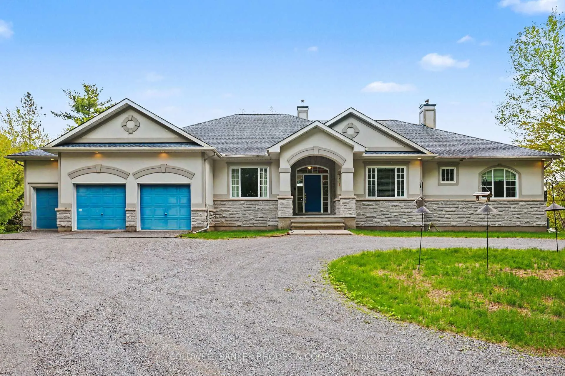 Photo 2 of 101 Duck Pond Place, Ottawa, Dunrobin Shores — HOMEH