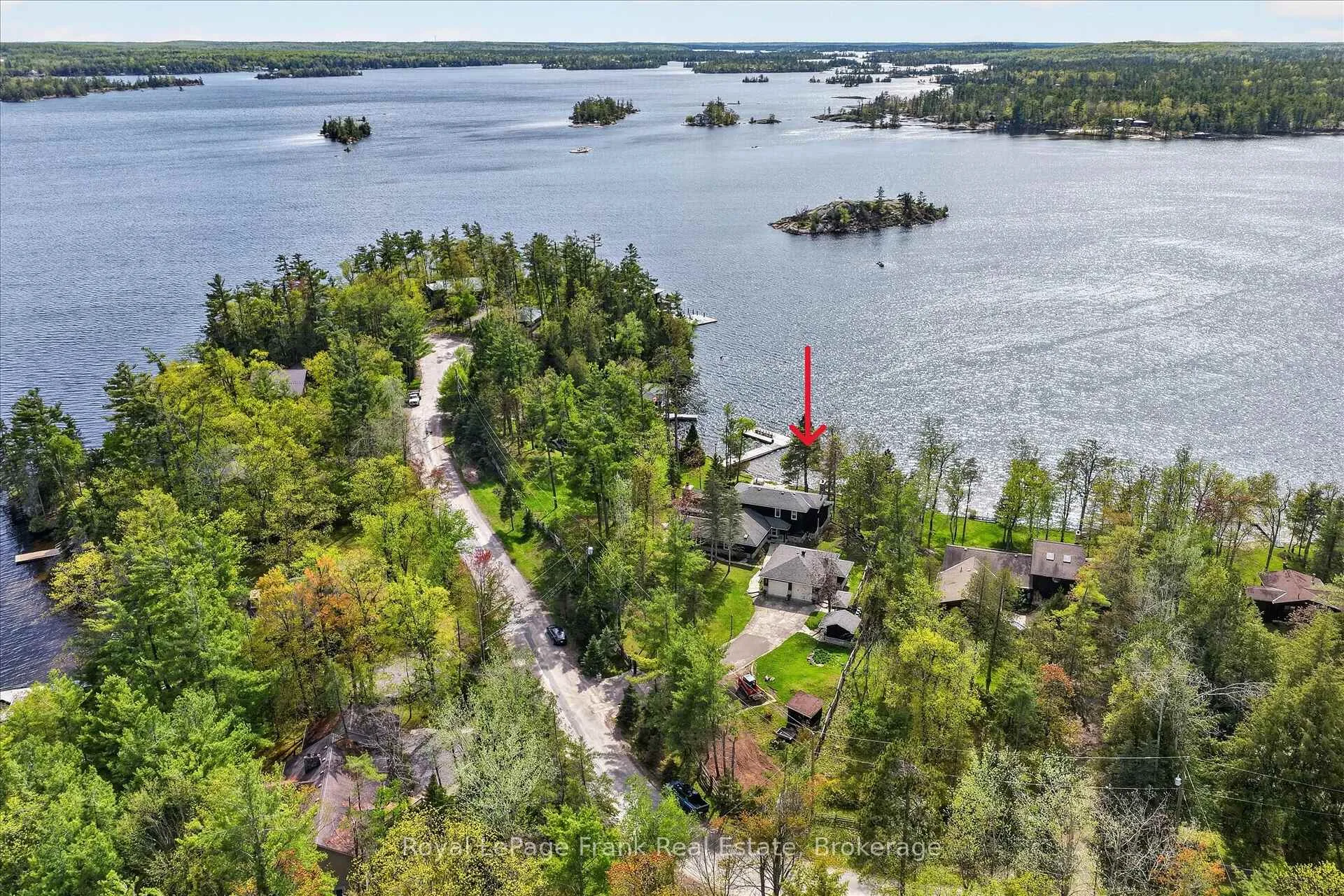 Photo 2 of 38 Napier Crescent, North Kawartha — HOMEH