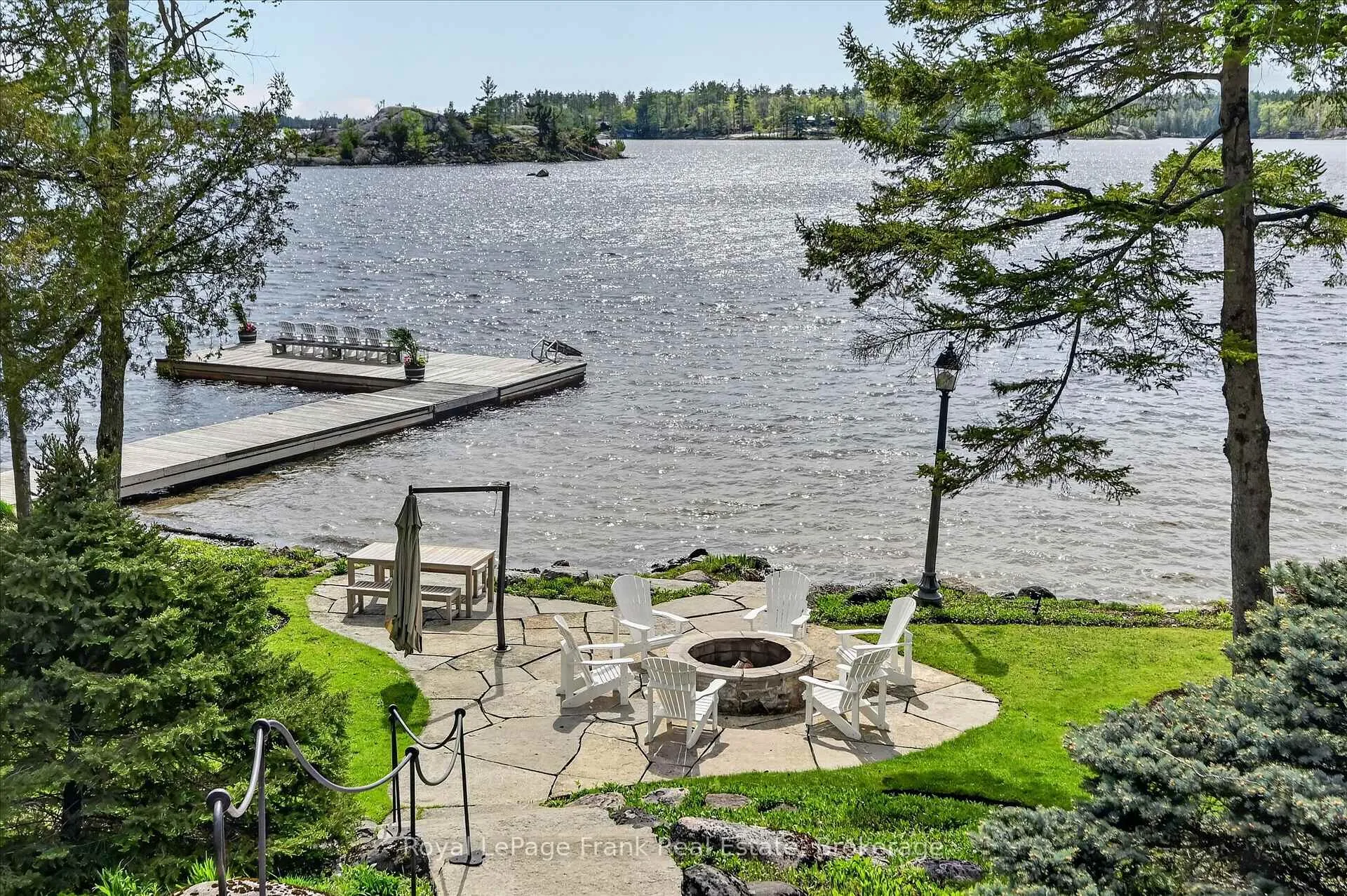 Photo 16 of 38 Napier Crescent, North Kawartha — HOMEH