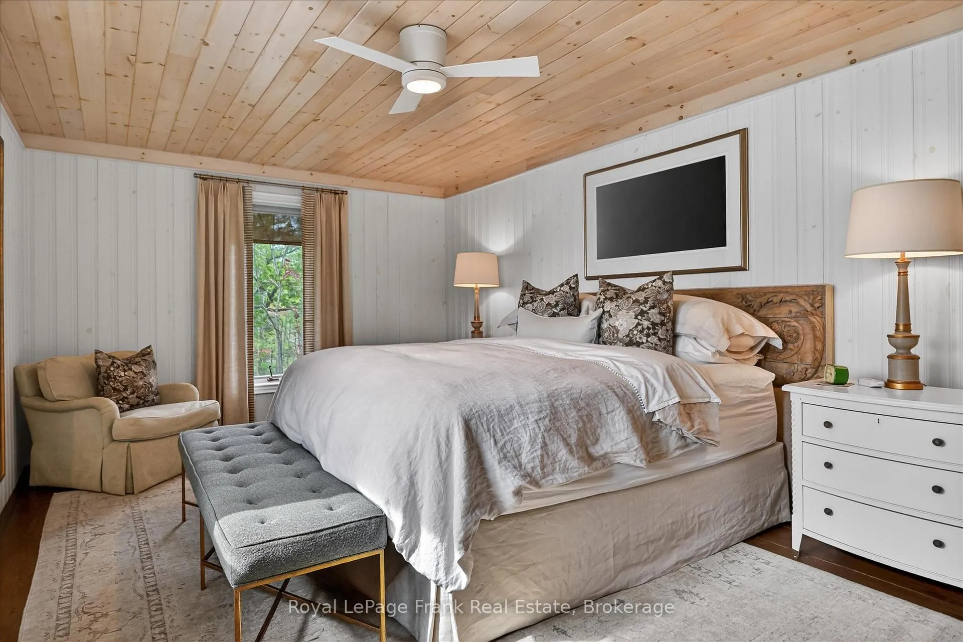 Photo 34 of 38 Napier Crescent, North Kawartha — HOMEH