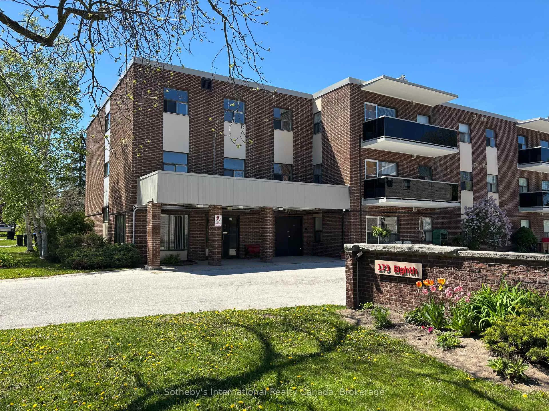 Photo 1 of Unit 101, 173 Eighth Street, Collingwood — HOMEH