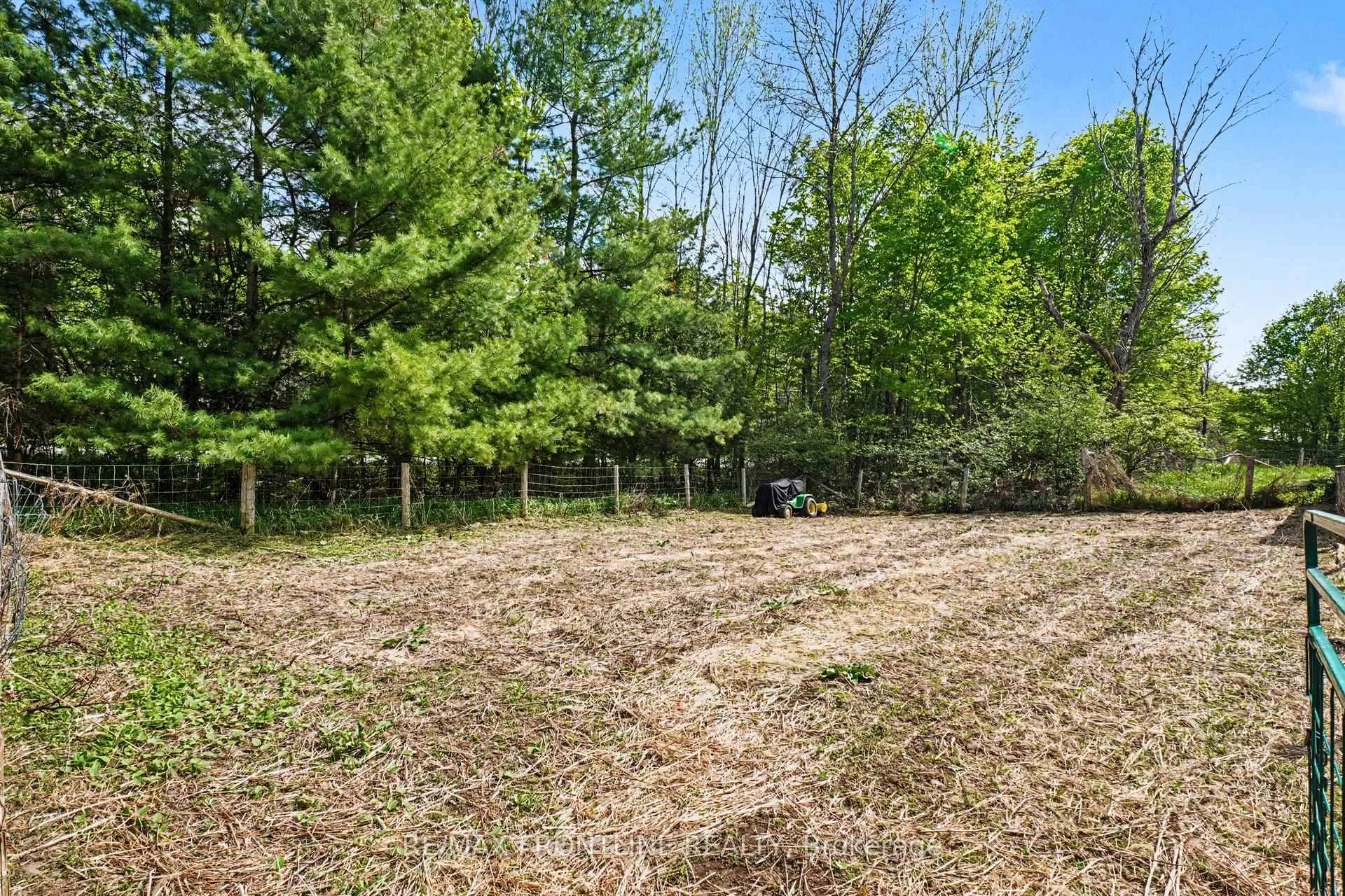 Photo 29 of 2270 Bennett Lake Road, Tay Valley, Bathurst/Burgess & Sherbrooke (Bathurst) Twp — HOMEH
