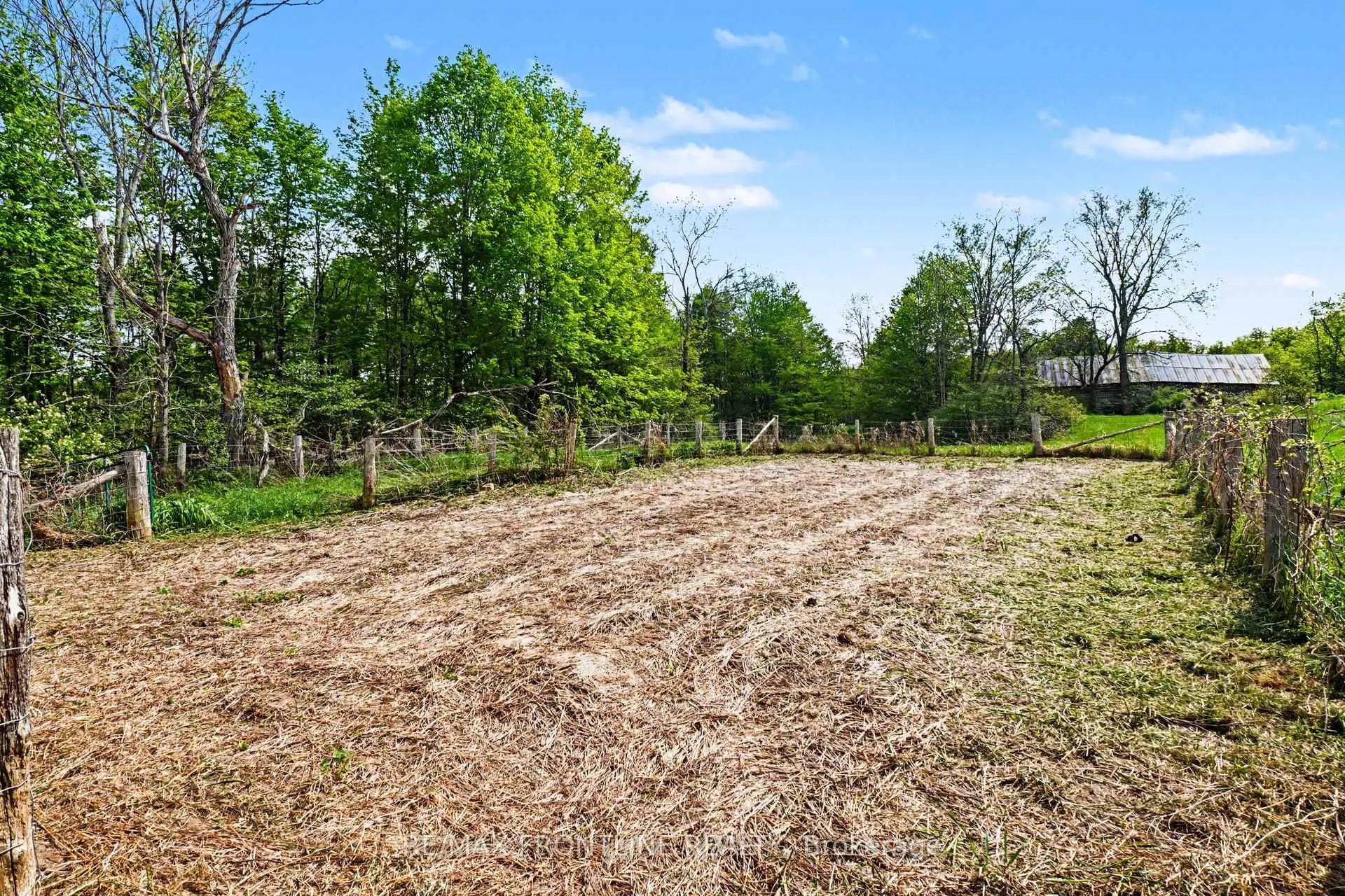Photo 30 of 2270 Bennett Lake Road, Tay Valley, Bathurst/Burgess & Sherbrooke (Bathurst) Twp — HOMEH