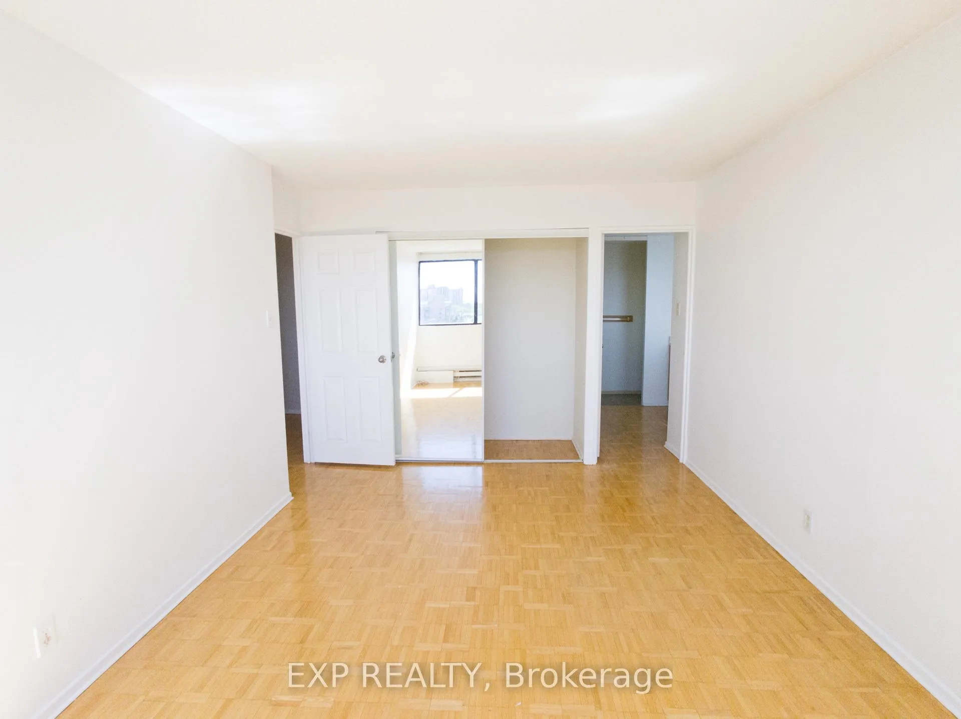 Photo 12 of Unit 807, 1285 Cahill Drive, Ottawa, South Keys — HOMEH
