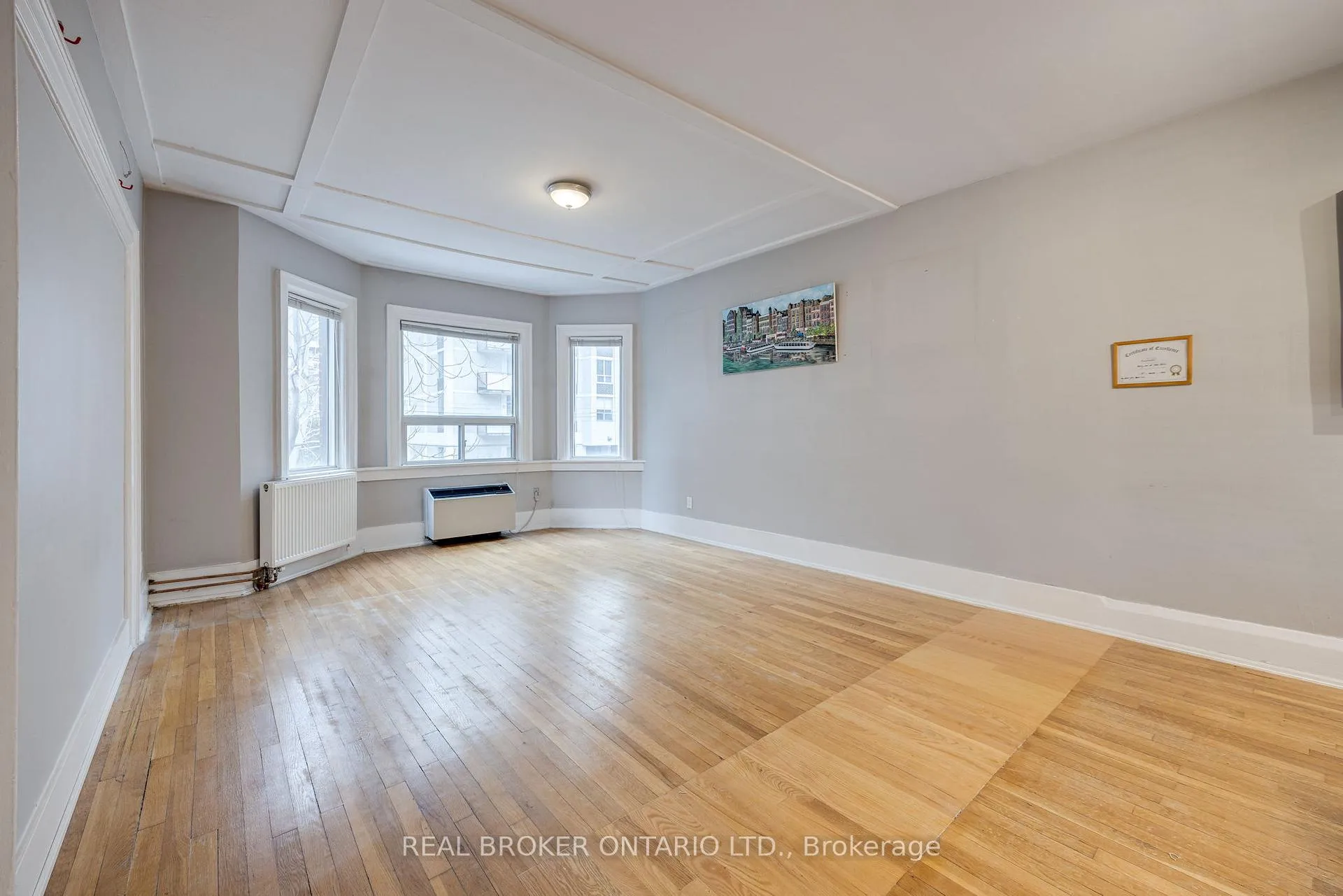 Photo 6 of Unit Upper, 77 Isabella Street, Toronto, Church-Yonge Corridor — HOMEH