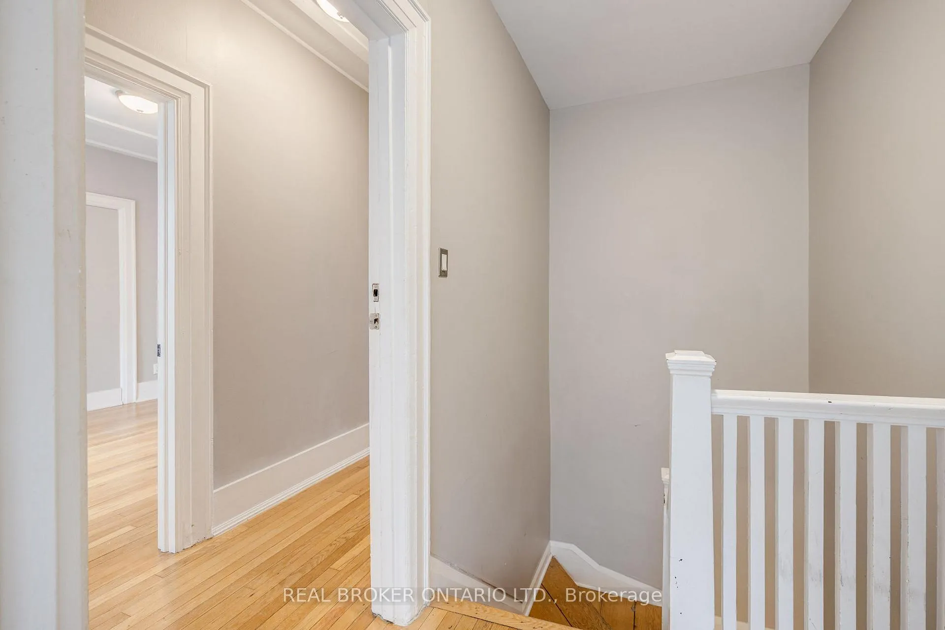 Photo 11 of Unit Upper, 77 Isabella Street, Toronto, Church-Yonge Corridor — HOMEH