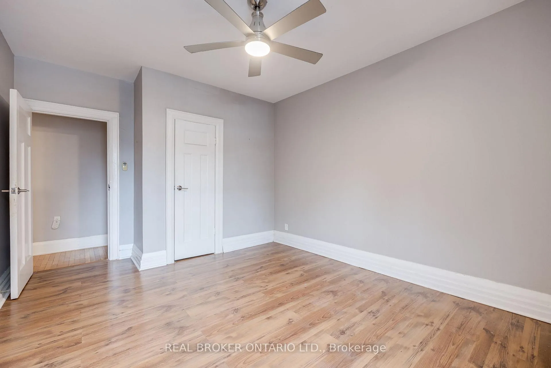 Photo 14 of Unit Upper, 77 Isabella Street, Toronto, Church-Yonge Corridor — HOMEH