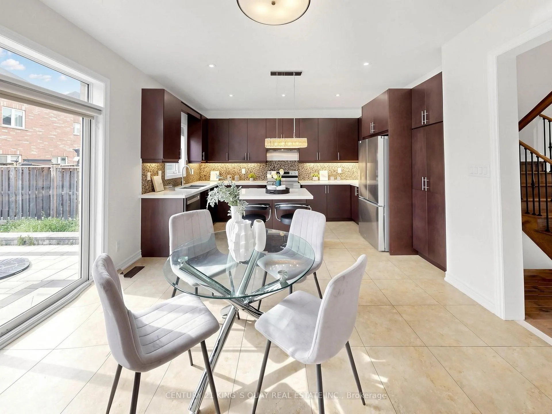 Photo 17 of 15 Beebe Crescent, Markham, Wismer — HOMEH