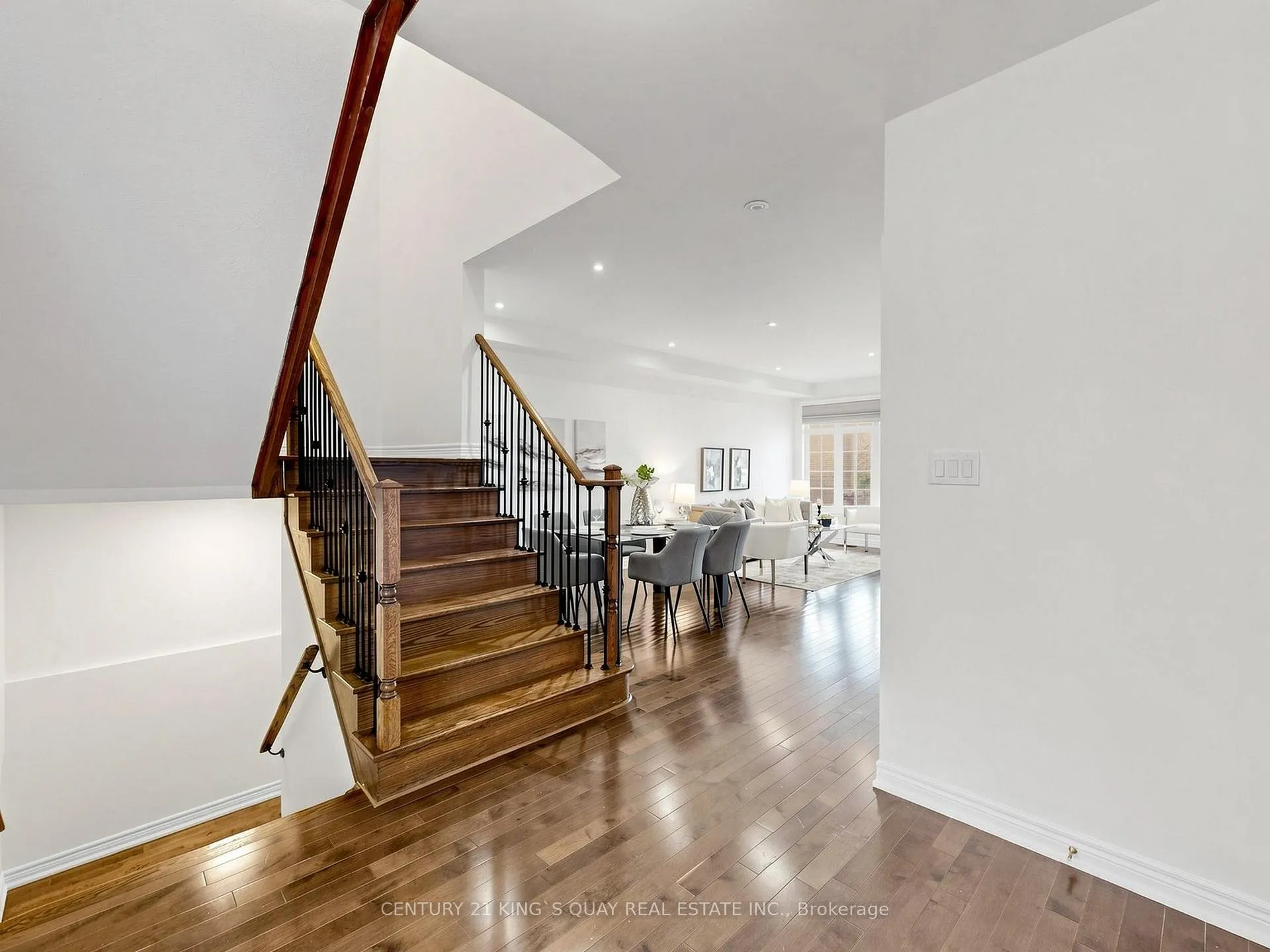 Photo 24 of 15 Beebe Crescent, Markham, Wismer — HOMEH
