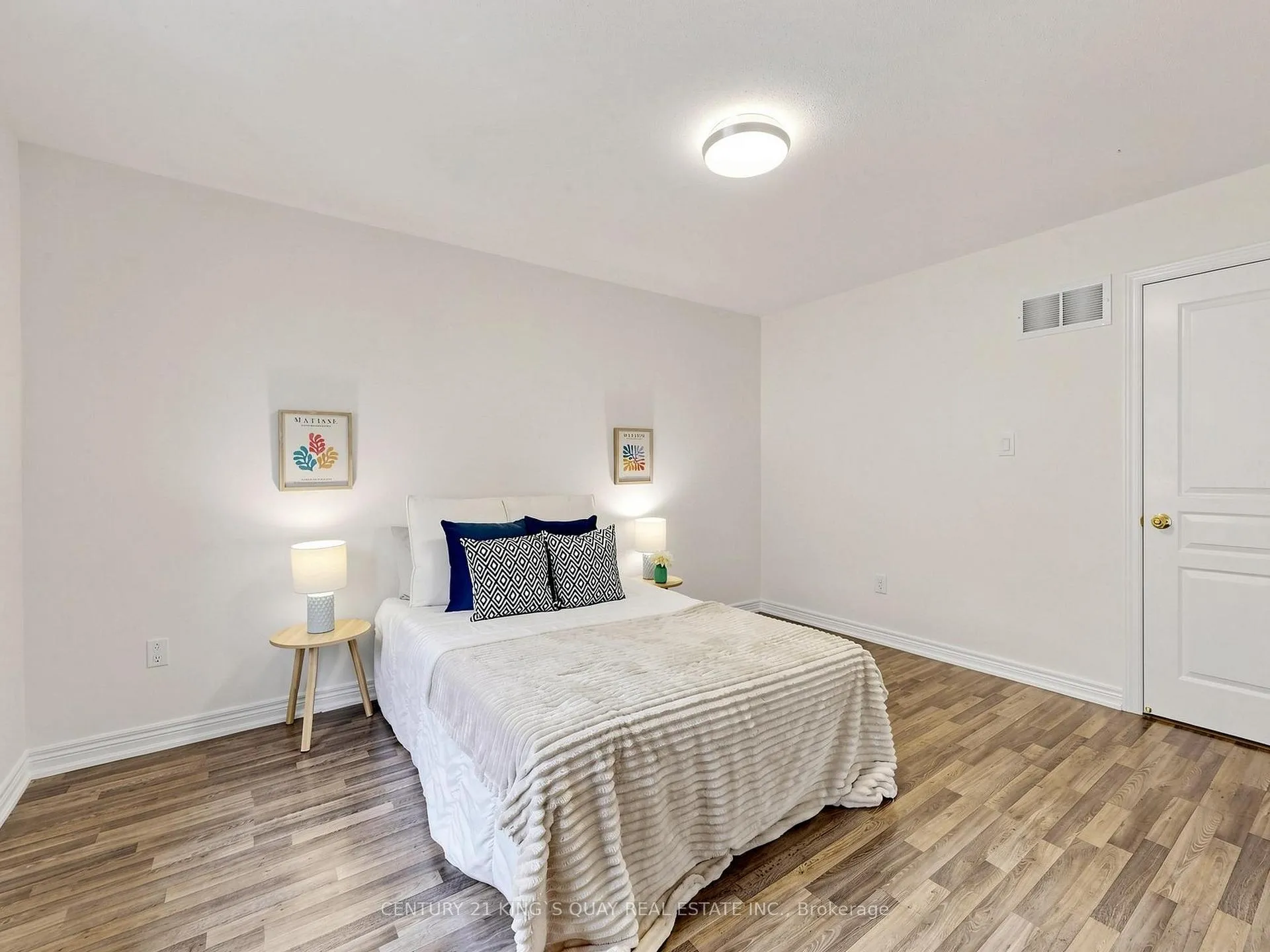 Photo 32 of 15 Beebe Crescent, Markham, Wismer — HOMEH