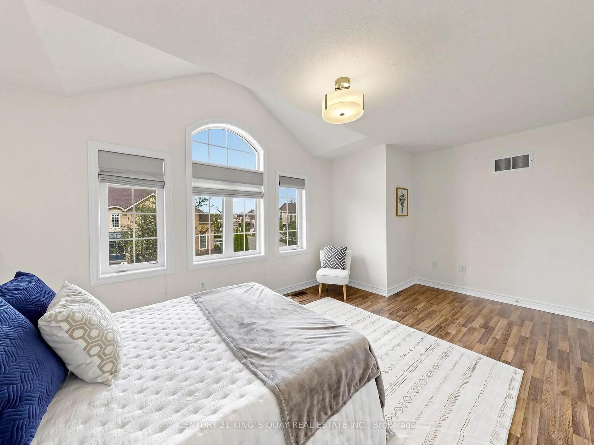 Photo 39 of 15 Beebe Crescent, Markham, Wismer — HOMEH