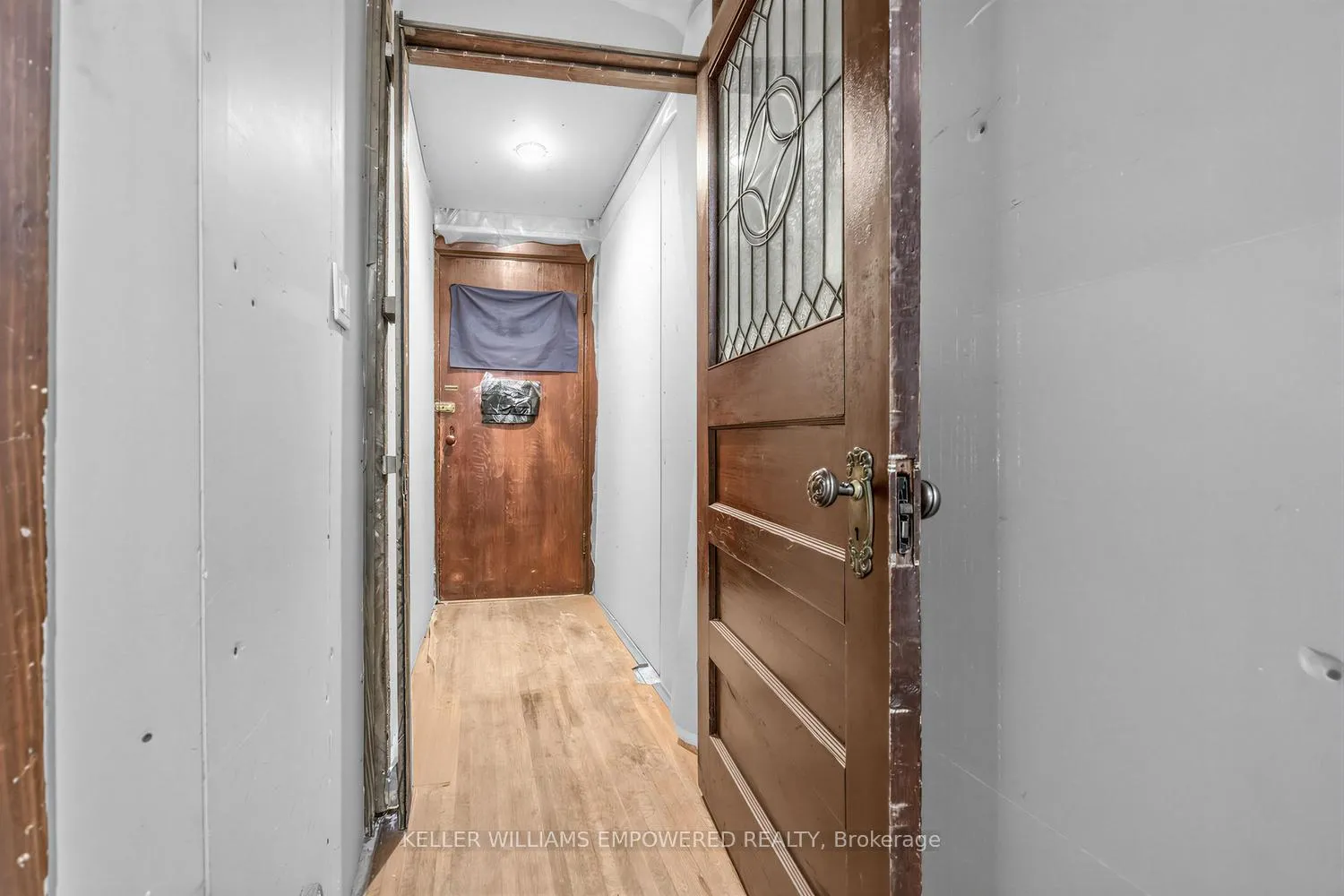 Photo 8 of 139 Howard Park Avenue, Toronto, High Park-Swansea — HOMEH