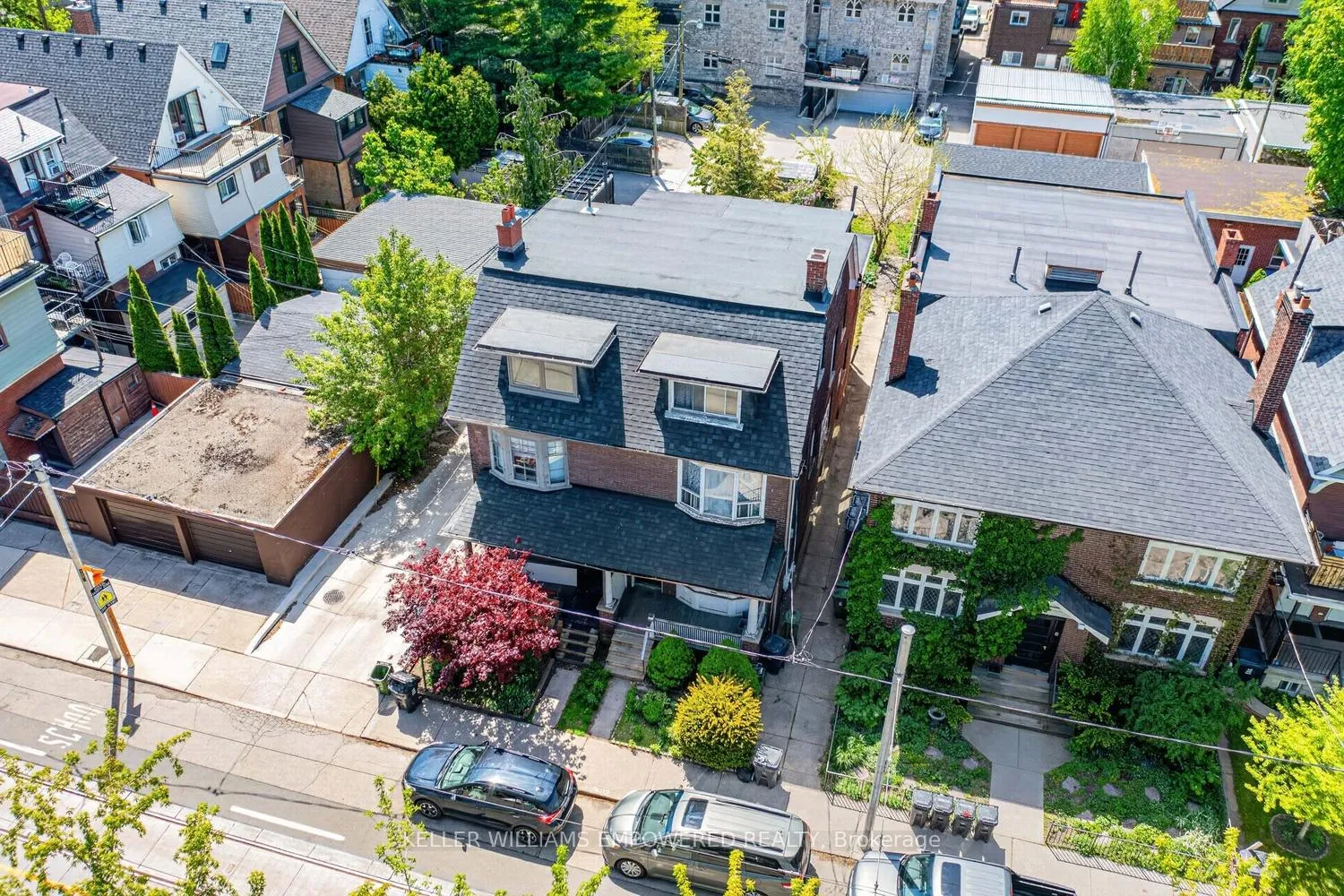 Photo 26 of 139 Howard Park Avenue, Toronto, High Park-Swansea — HOMEH