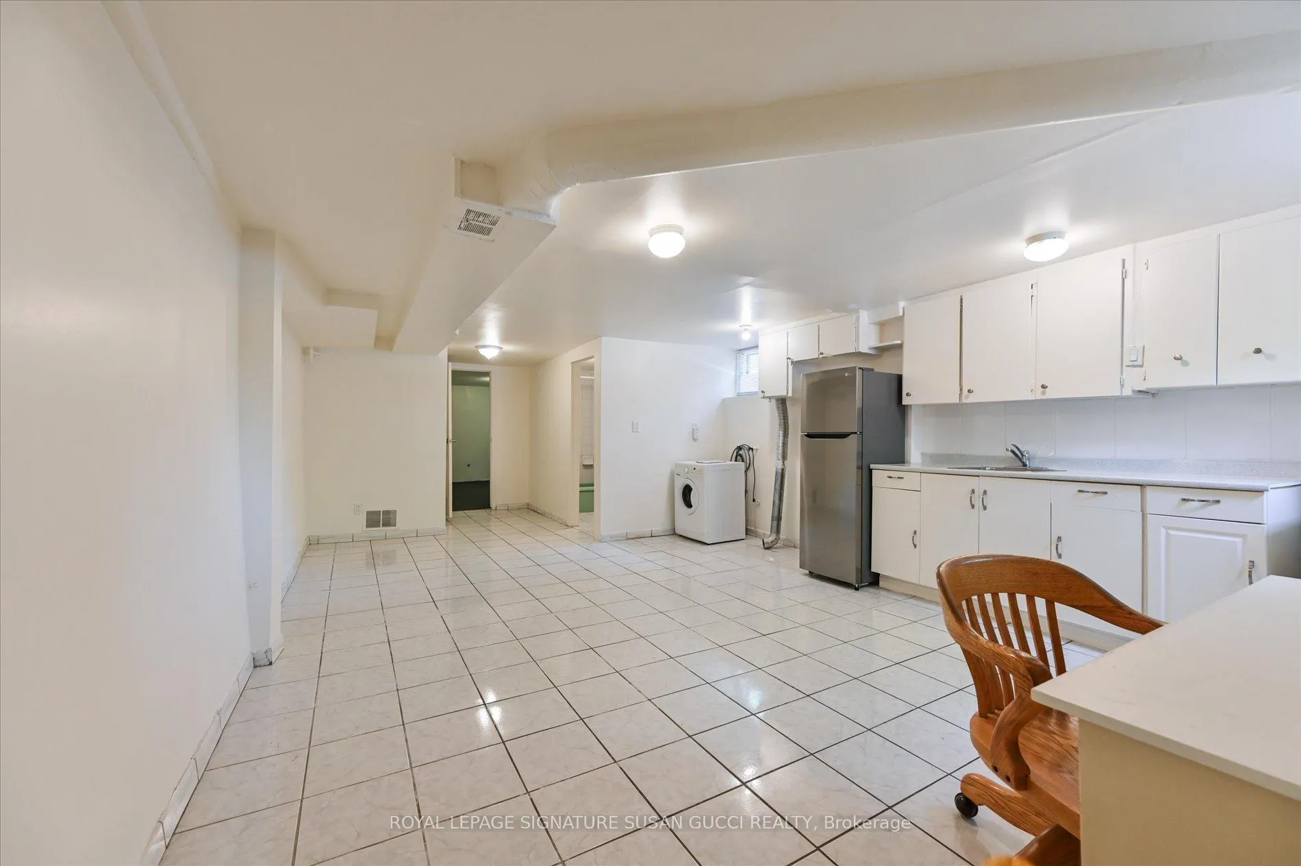 Photo 21 of 85 Linsmore Crescent, Toronto, Danforth Village-East York — HOMEH