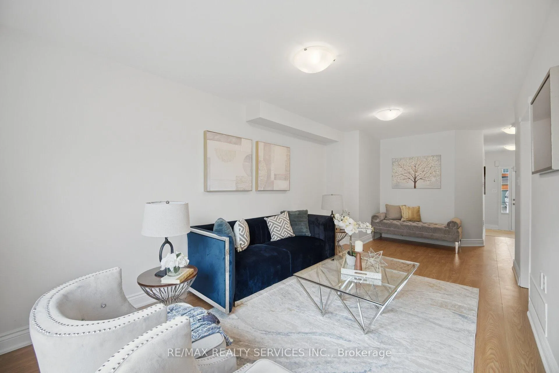 Photo 8 of 45 Monaco Court, Brampton, Fletcher's Meadow — HOMEH
