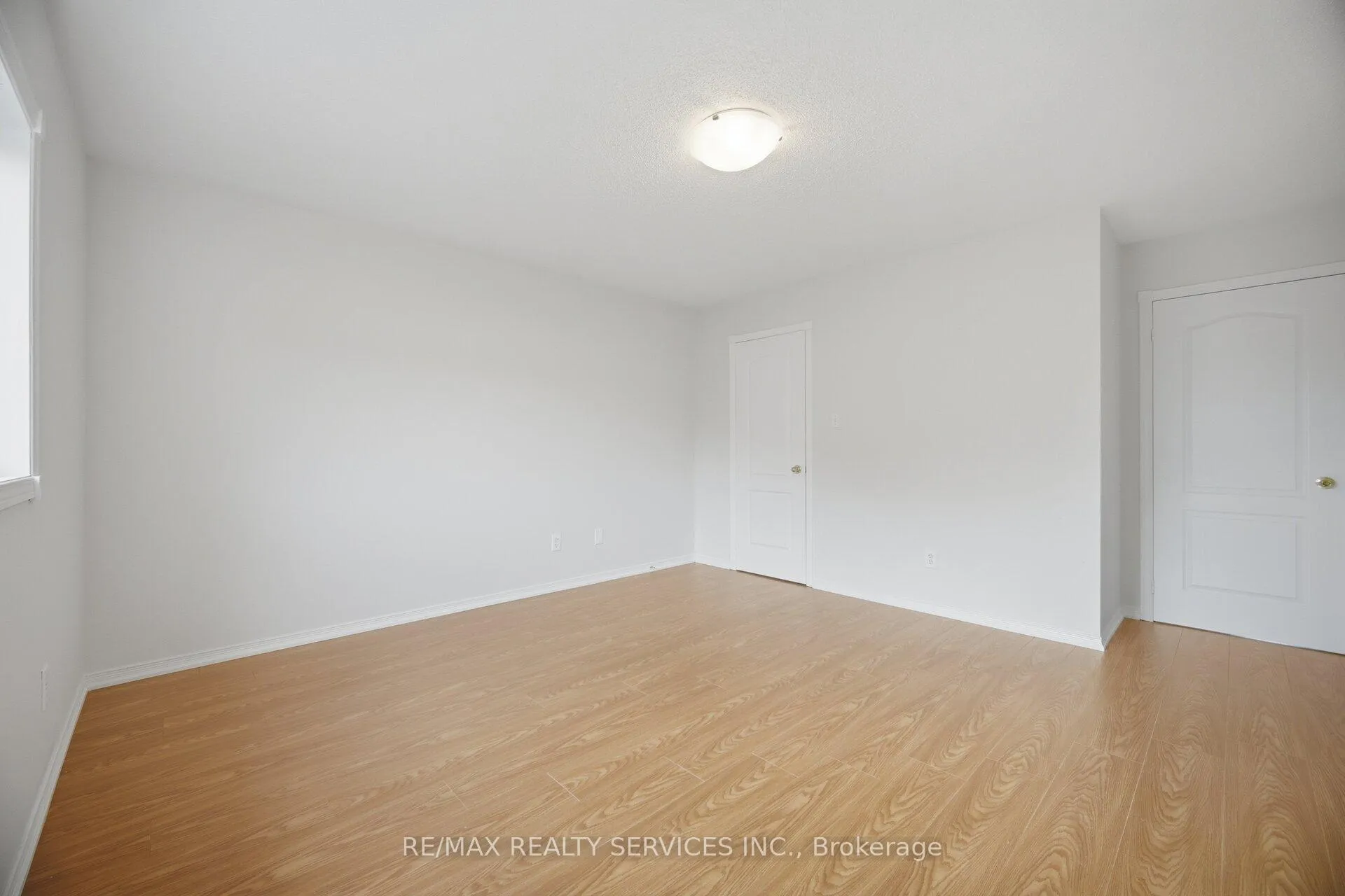 Photo 19 of 45 Monaco Court, Brampton, Fletcher's Meadow — HOMEH