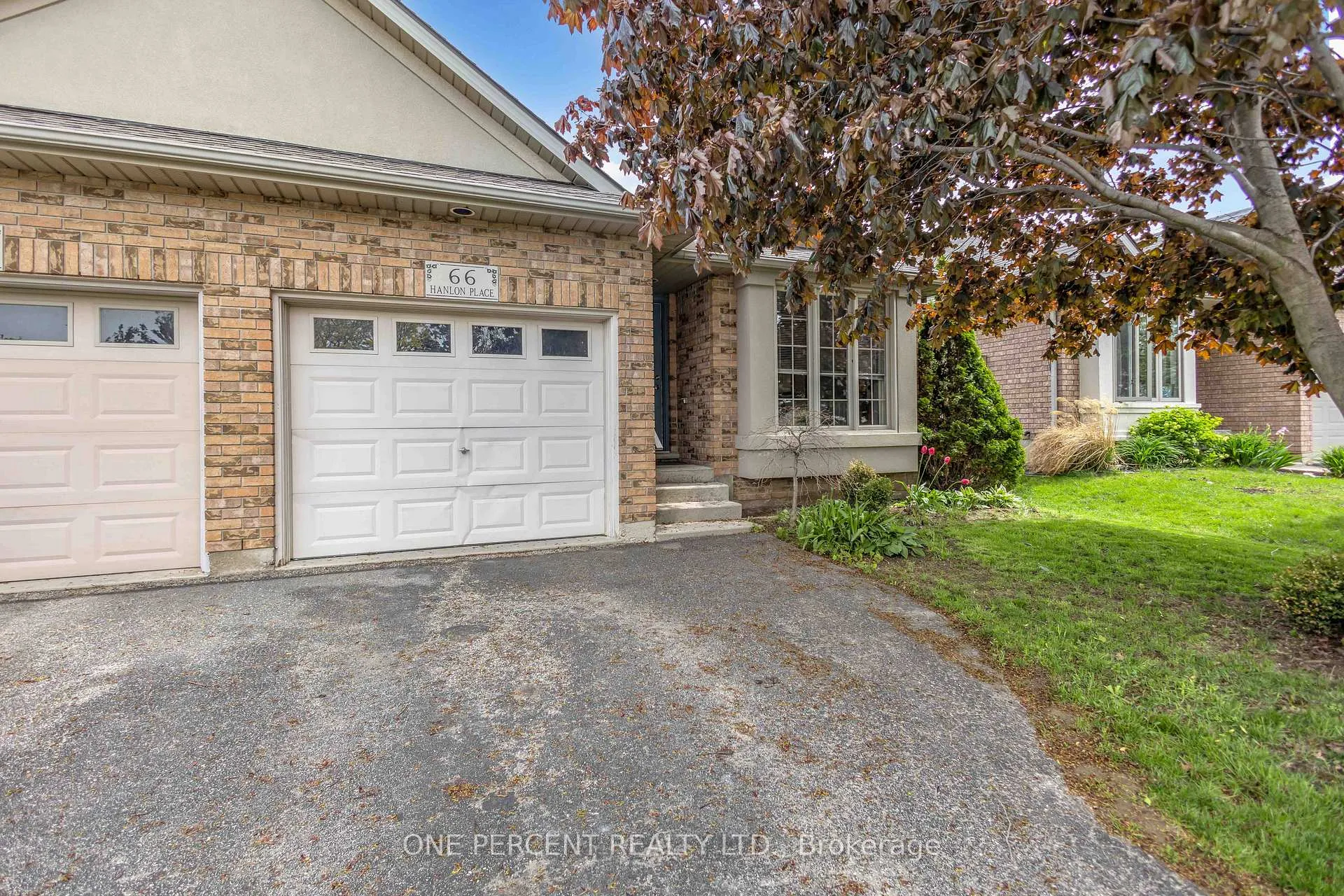Photo 2 of 66 Hanlon Place, Brant, Paris — HOMEH