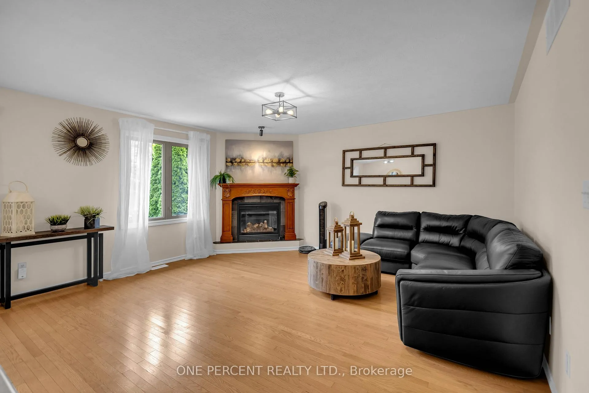 Photo 12 of 66 Hanlon Place, Brant, Paris — HOMEH