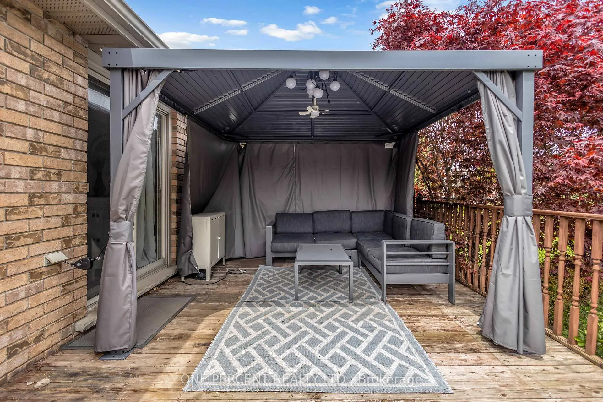 Photo 26 of 66 Hanlon Place, Brant, Paris — HOMEH
