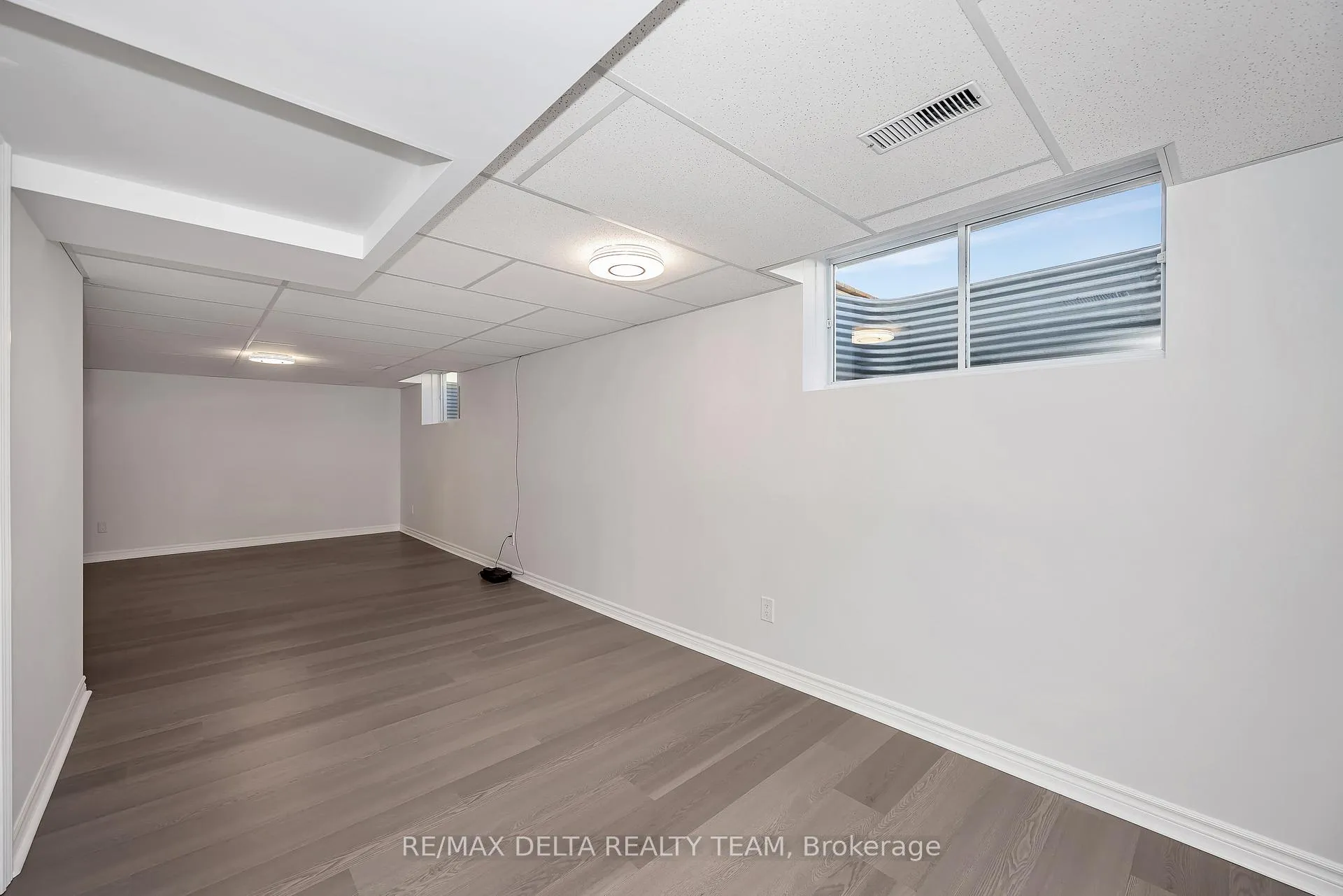 Photo 31 of 310 Sarabella Street, Ottawa, Avalon East — HOMEH
