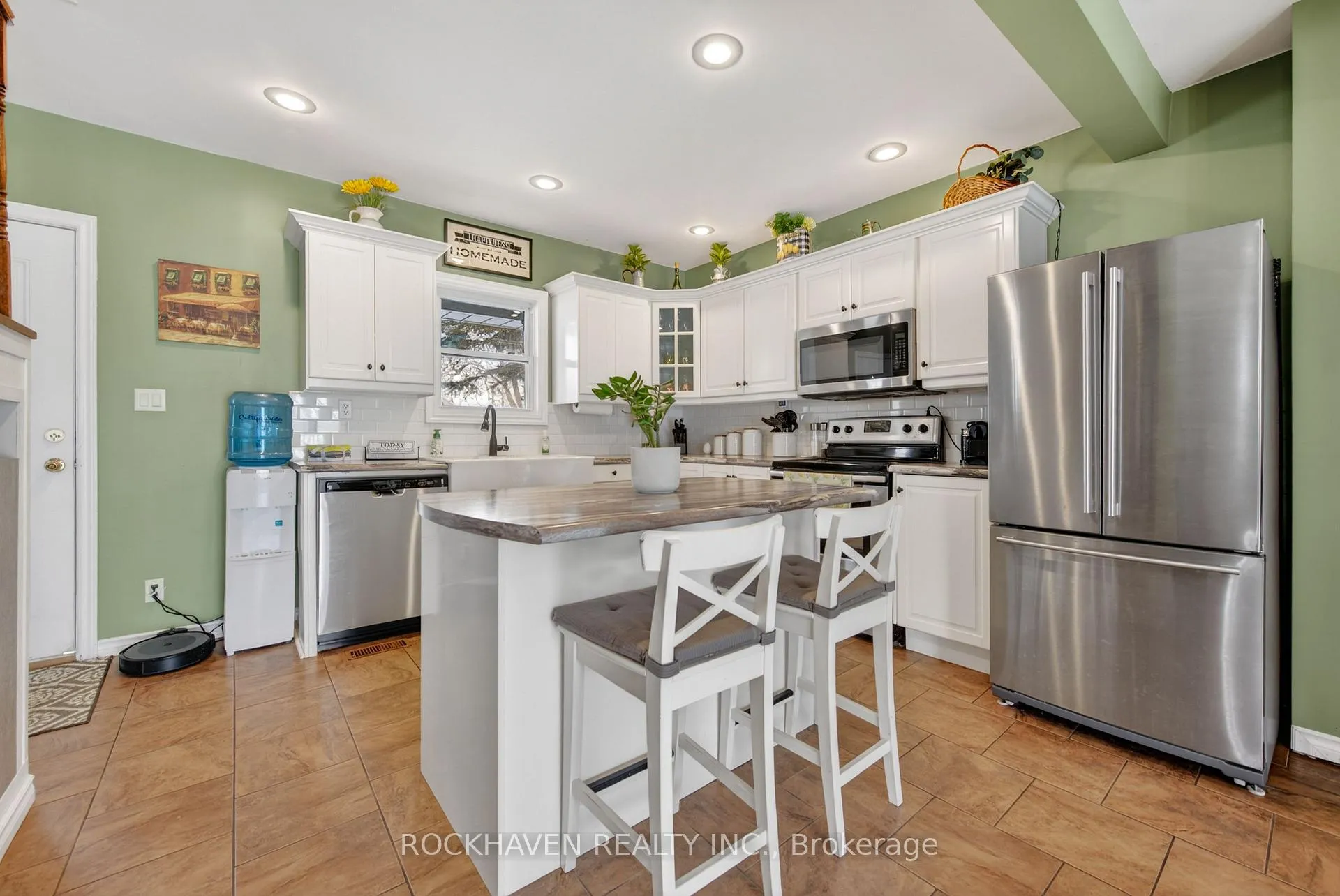 Photo 3 of 151 Lynden Road, Hamilton, Lynden — HOMEH