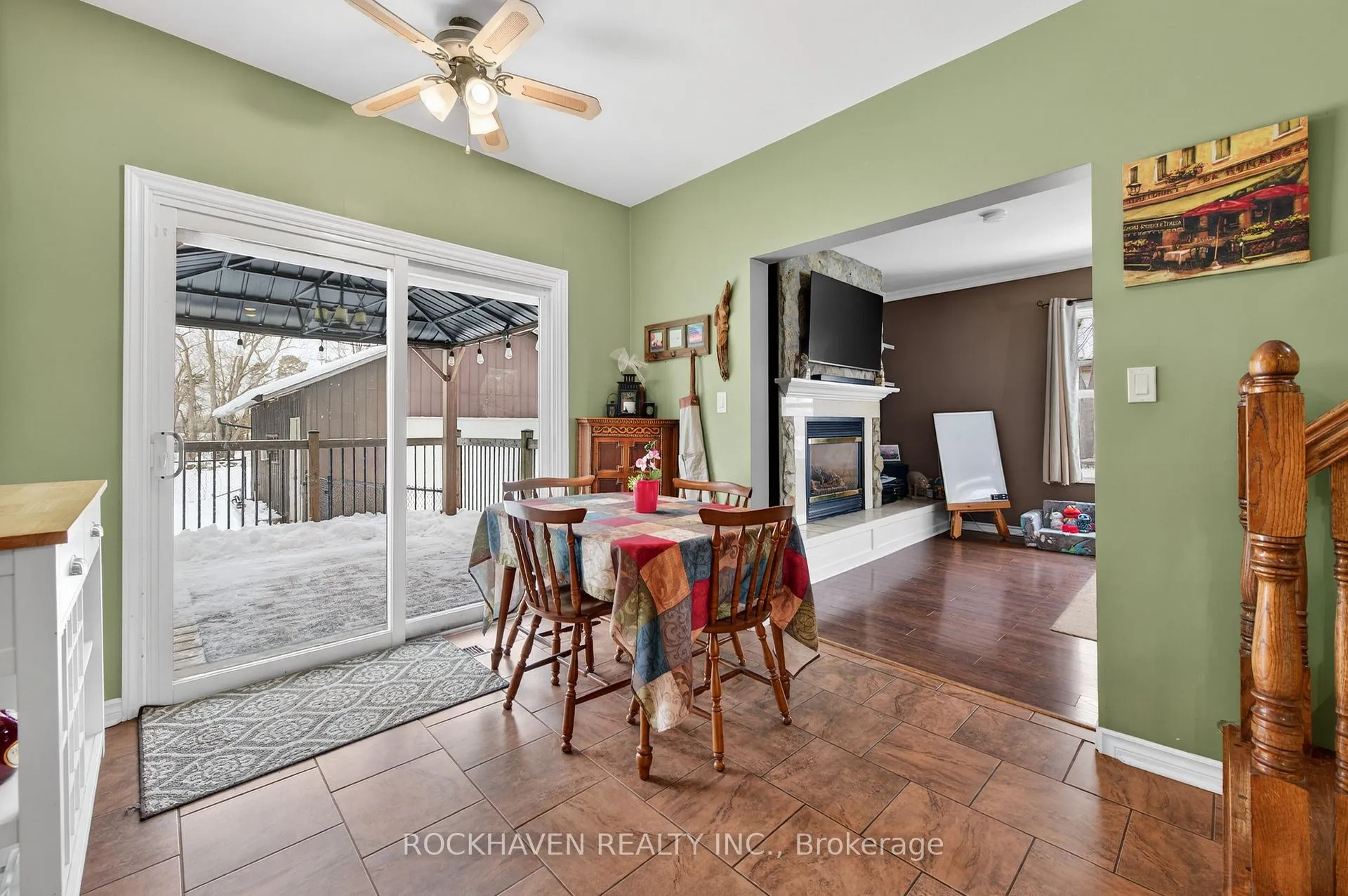 Photo 5 of 151 Lynden Road, Hamilton, Lynden — HOMEH