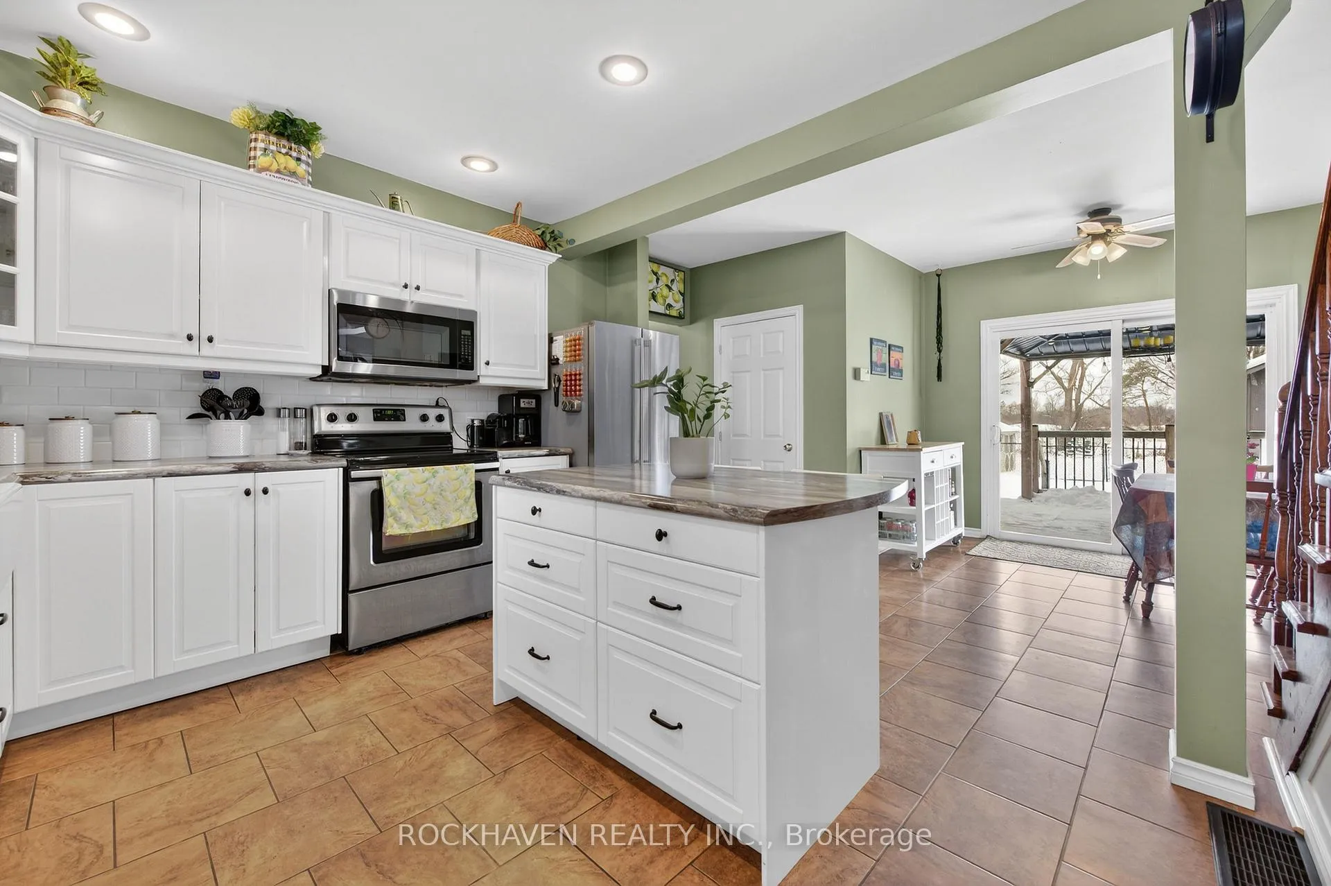 Photo 7 of 151 Lynden Road, Hamilton, Lynden — HOMEH
