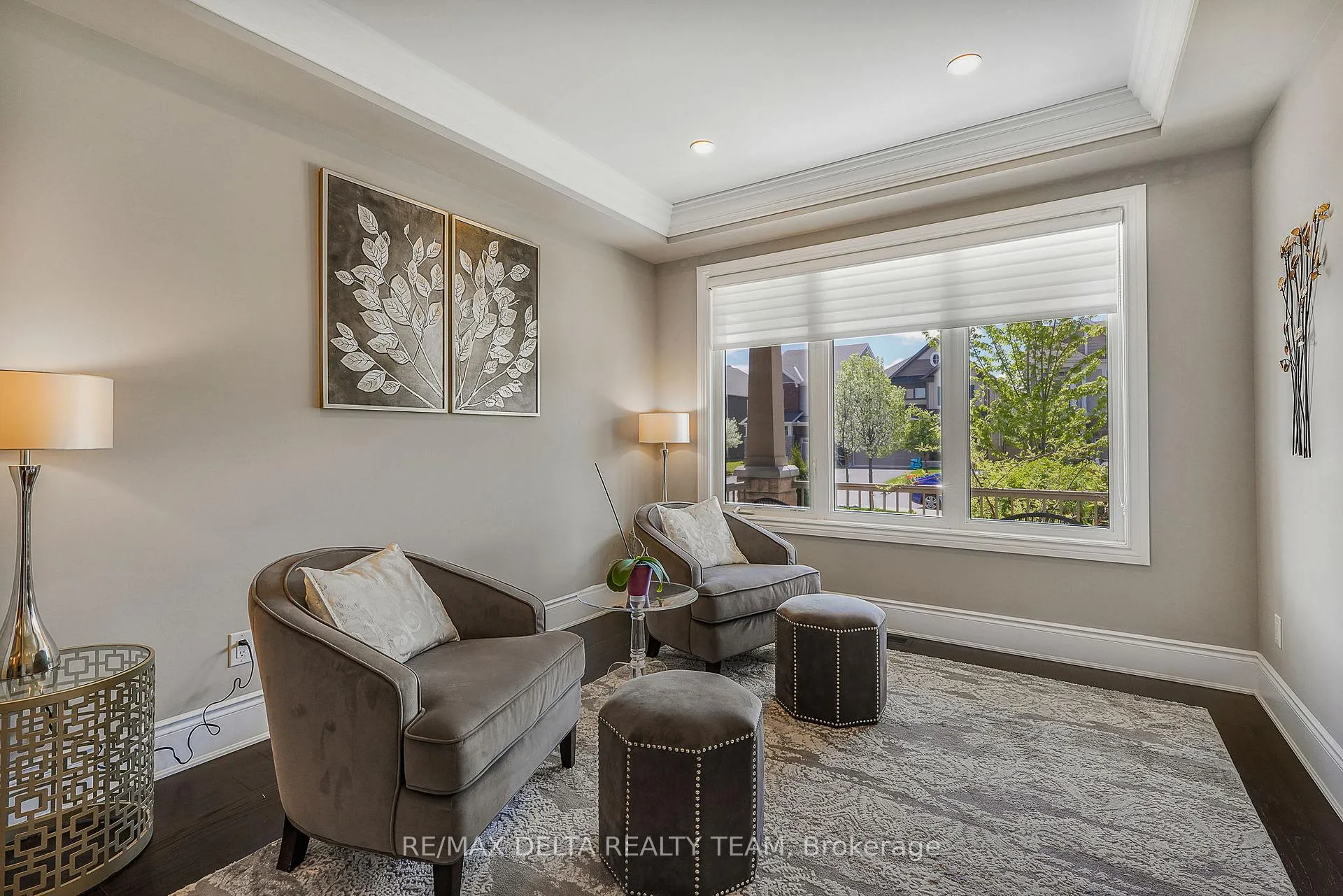 Photo 5 of 110 Sweetvalley Drive, Ottawa, Avalon West — HOMEH