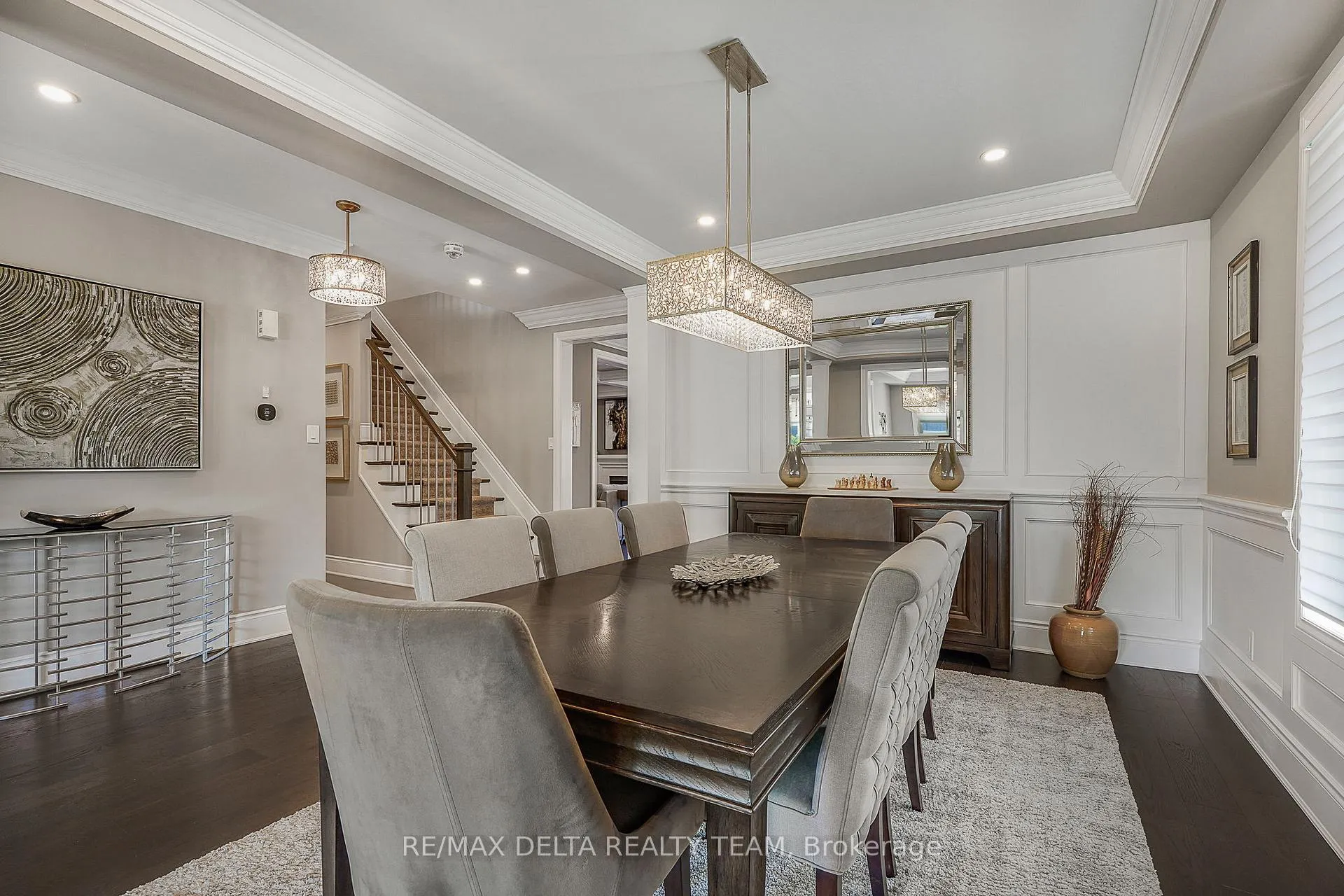 Photo 9 of 110 Sweetvalley Drive, Ottawa, Avalon West — HOMEH