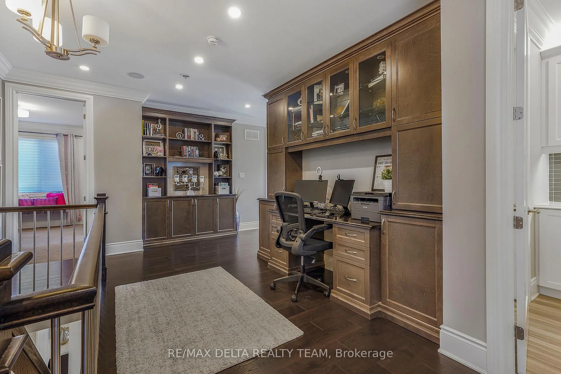 Photo 29 of 110 Sweetvalley Drive, Ottawa, Avalon West — HOMEH