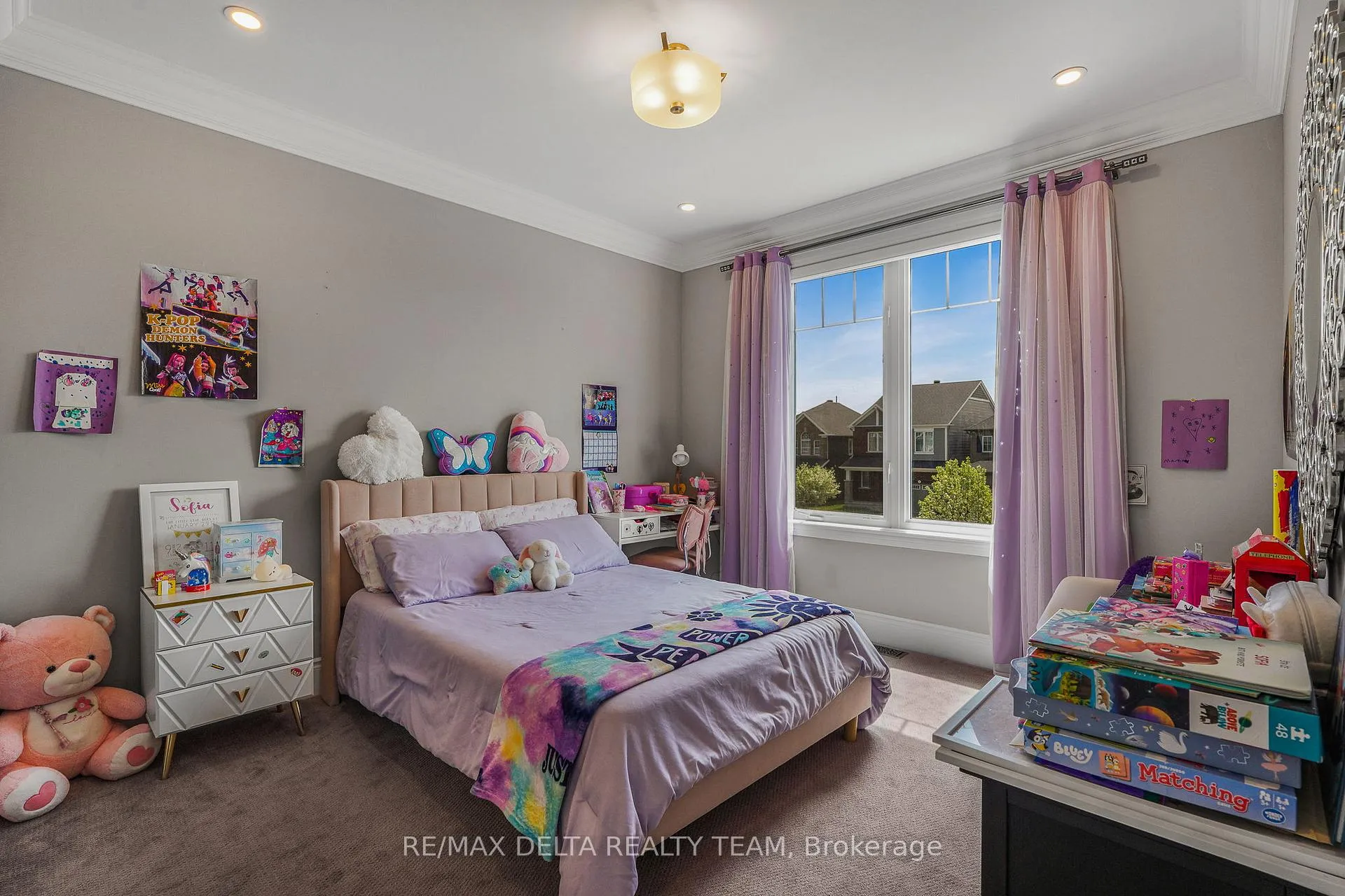Photo 34 of 110 Sweetvalley Drive, Ottawa, Avalon West — HOMEH