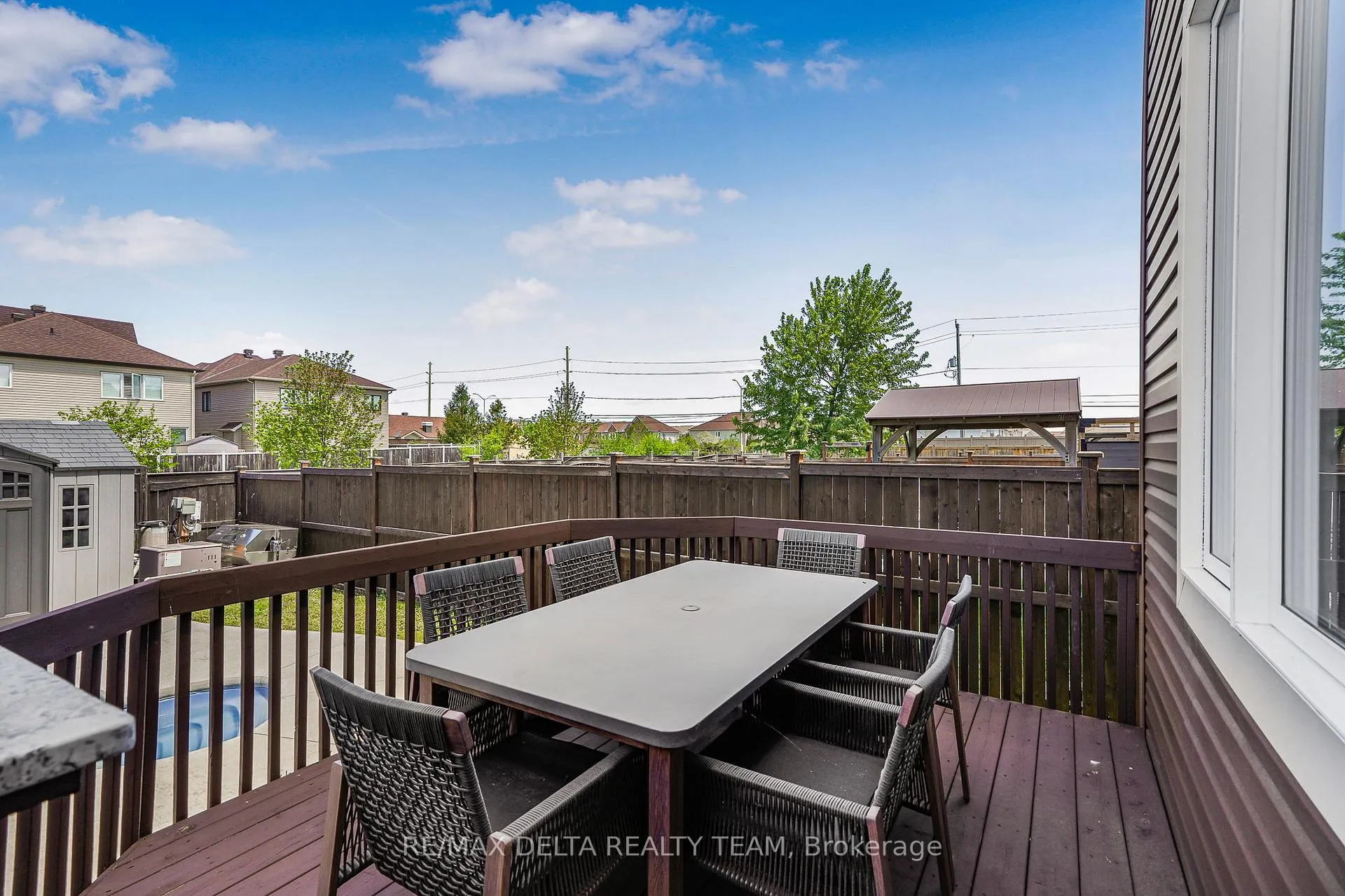Photo 47 of 110 Sweetvalley Drive, Ottawa, Avalon West — HOMEH