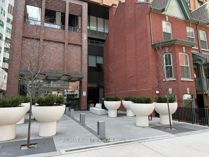 Photo 2 of Unit 503, 8 Widmer Street, Toronto, Waterfront Communities — HOMEH